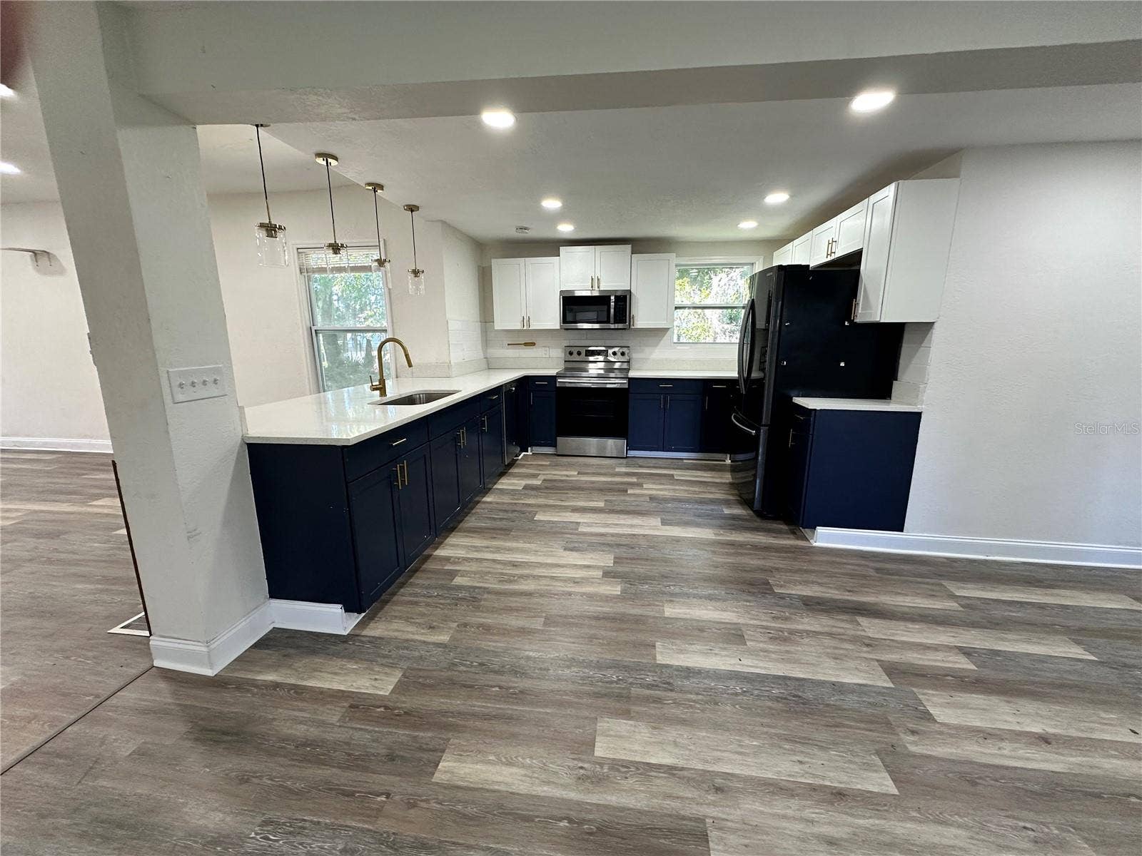 1208 BONAIRE DRIVE, Leesburg, FL 34748 Kitchen
