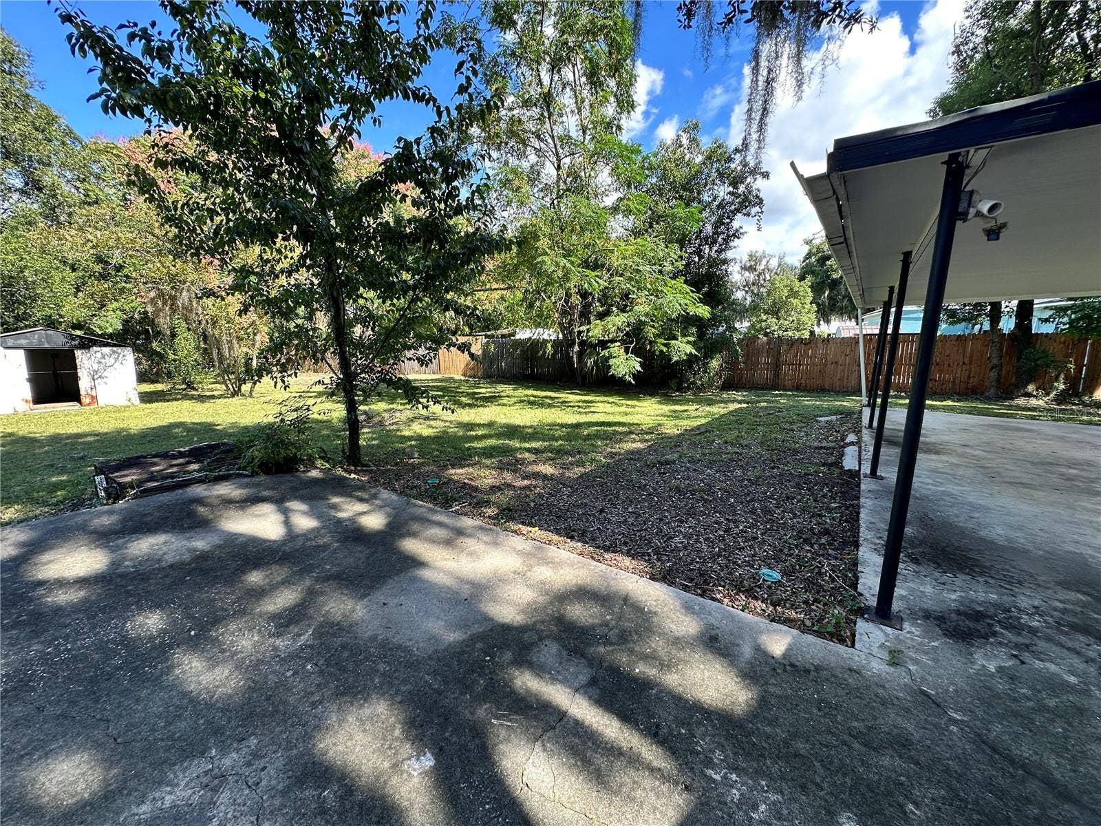 1208 BONAIRE DRIVE, Leesburg, FL 34748 Yard