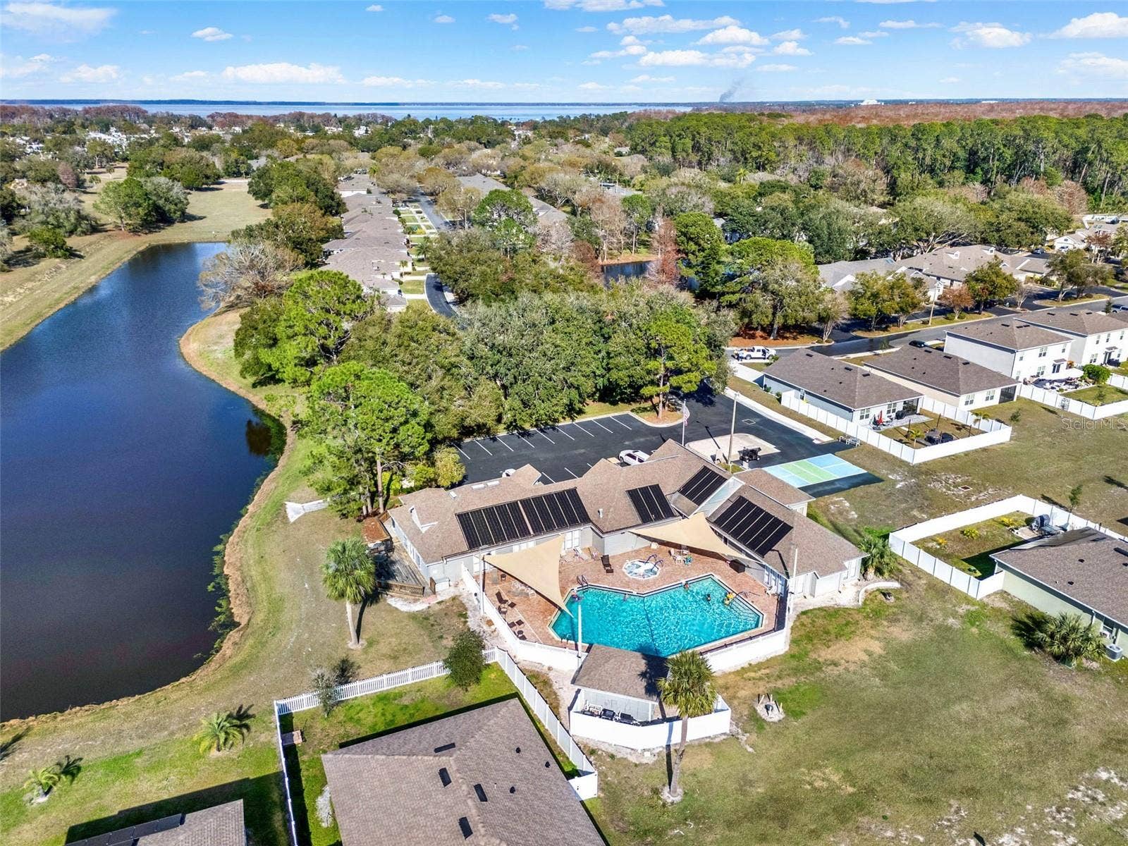 461 BAYTREE BOULEVARD, Tavares, FL 32778 Clubhouse