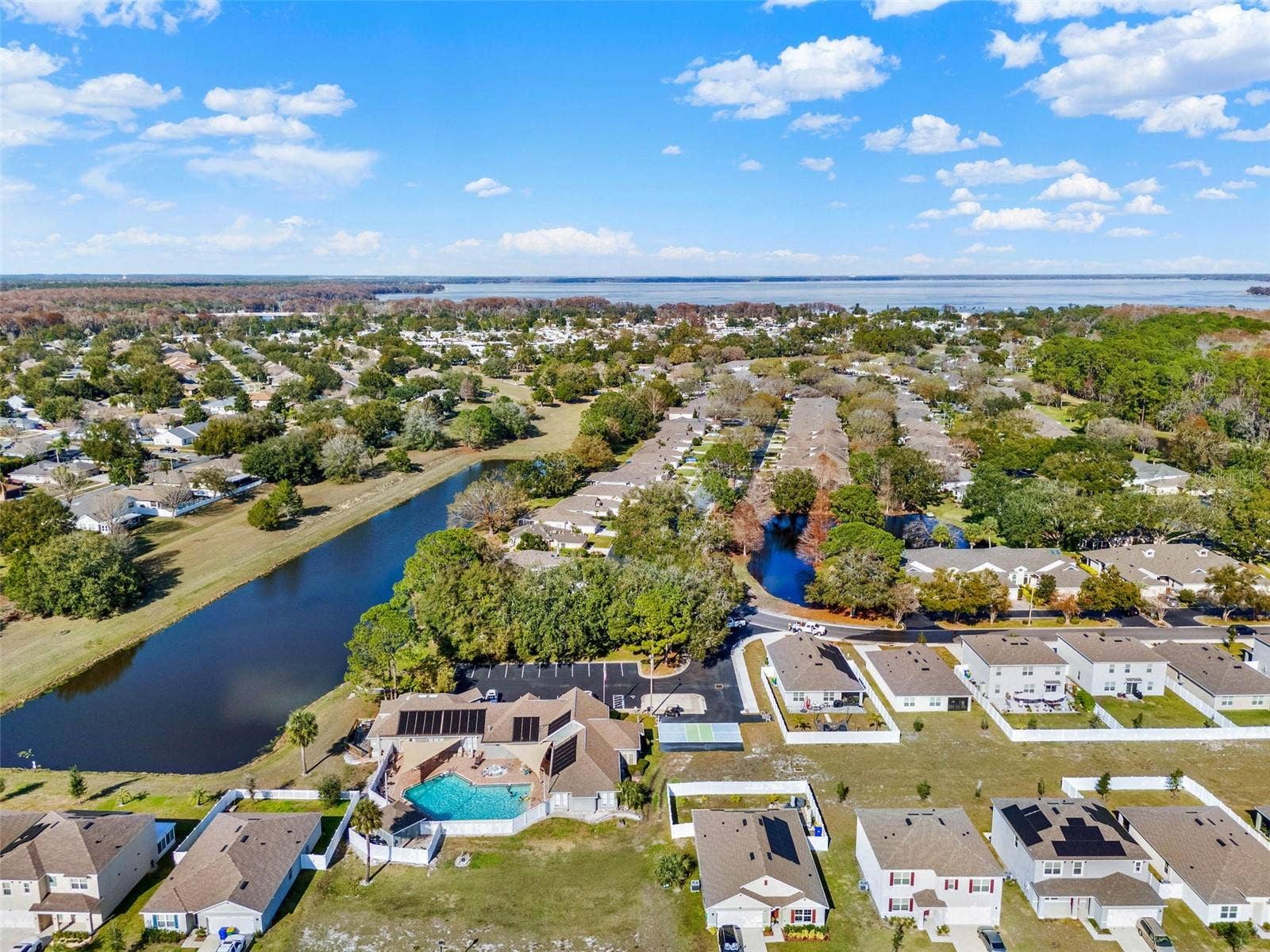 461 BAYTREE BOULEVARD, Tavares, FL 32778 461 BAYTREE BOULEVARD, Tavares, FL 32778
