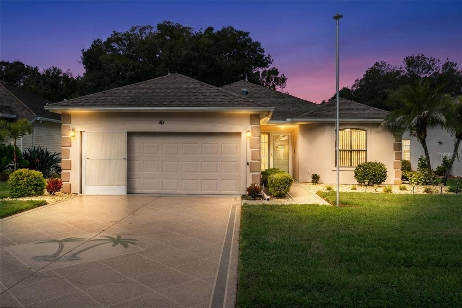 461 BAYTREE BOULEVARD, Tavares, FL 32778 461 BAYTREE BOULEVARD, Tavares, FL 32778