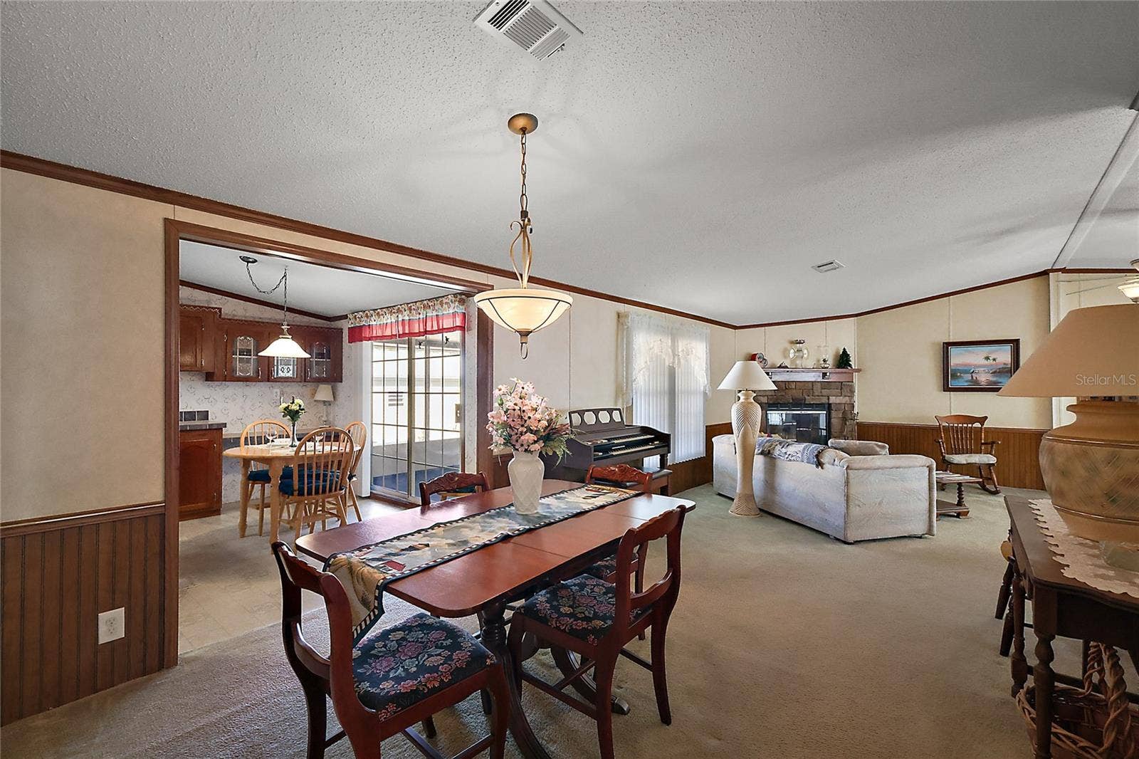 37945 MONTICELLO STREET, Leesburg, FL 34788