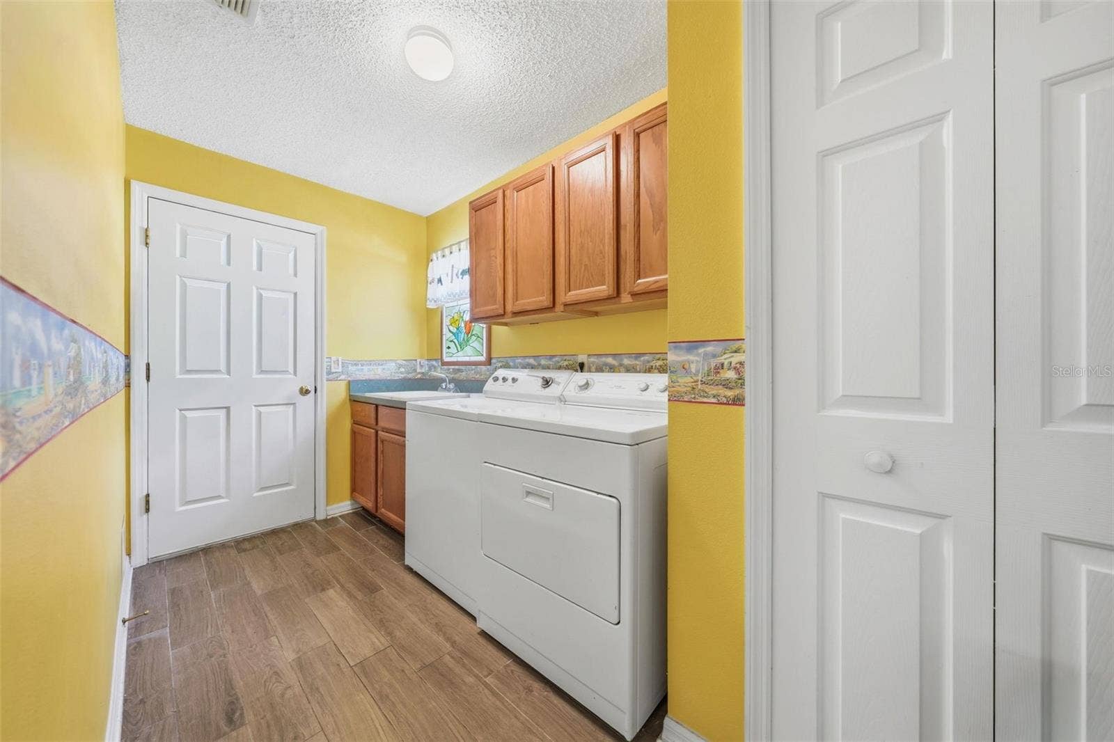 25012 CRANES ROOST CIRCLE, Leesburg, FL 34748 25012 CRANES ROOST CIRCLE, Leesburg, FL 34748