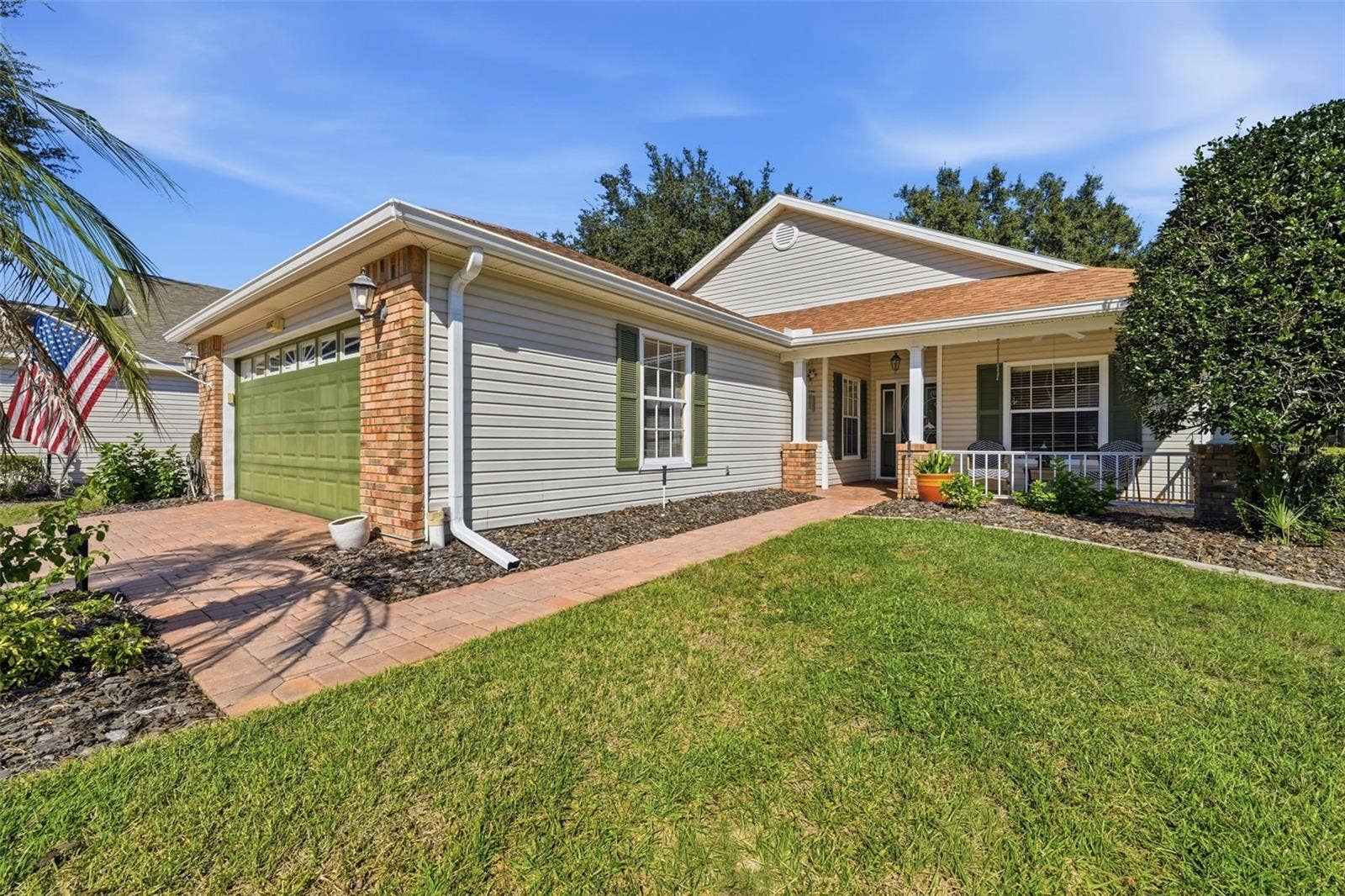 25012 CRANES ROOST CIRCLE, Leesburg, FL 34748 25012 CRANES ROOST CIRCLE, Leesburg, FL 34748