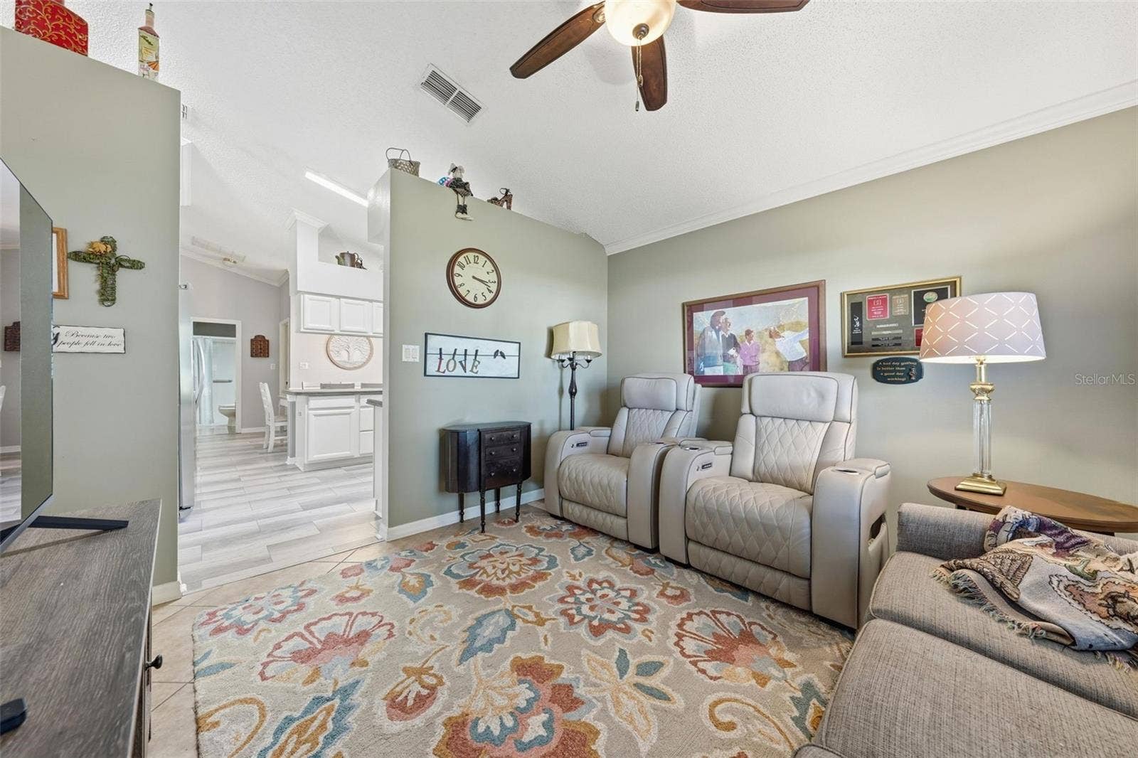 25012 CRANES ROOST CIRCLE, Leesburg, FL 34748 25012 CRANES ROOST CIRCLE, Leesburg, FL 34748