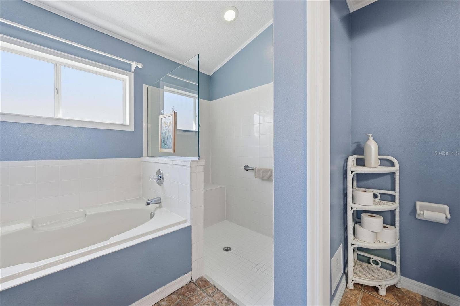 25012 CRANES ROOST CIRCLE, Leesburg, FL 34748 25012 CRANES ROOST CIRCLE, Leesburg, FL 34748