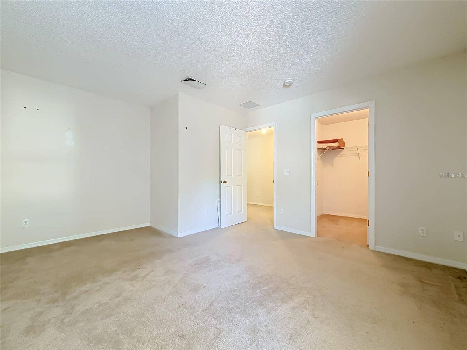 750 BLOOMINGDALE DRIVE, Davenport, FL 33897 750 BLOOMINGDALE DRIVE, Davenport, FL 33897
