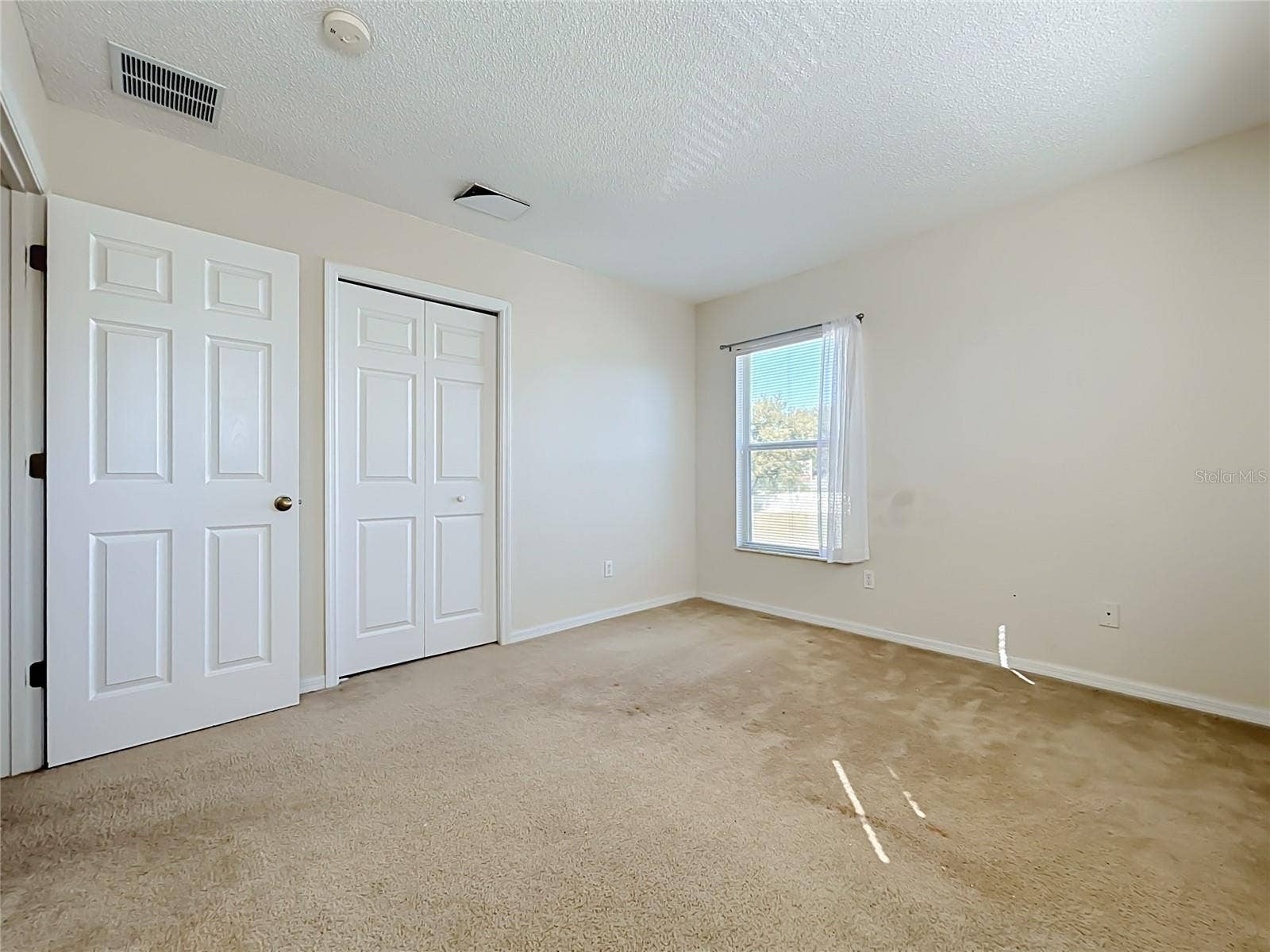750 BLOOMINGDALE DRIVE, Davenport, FL 33897 750 BLOOMINGDALE DRIVE, Davenport, FL 33897