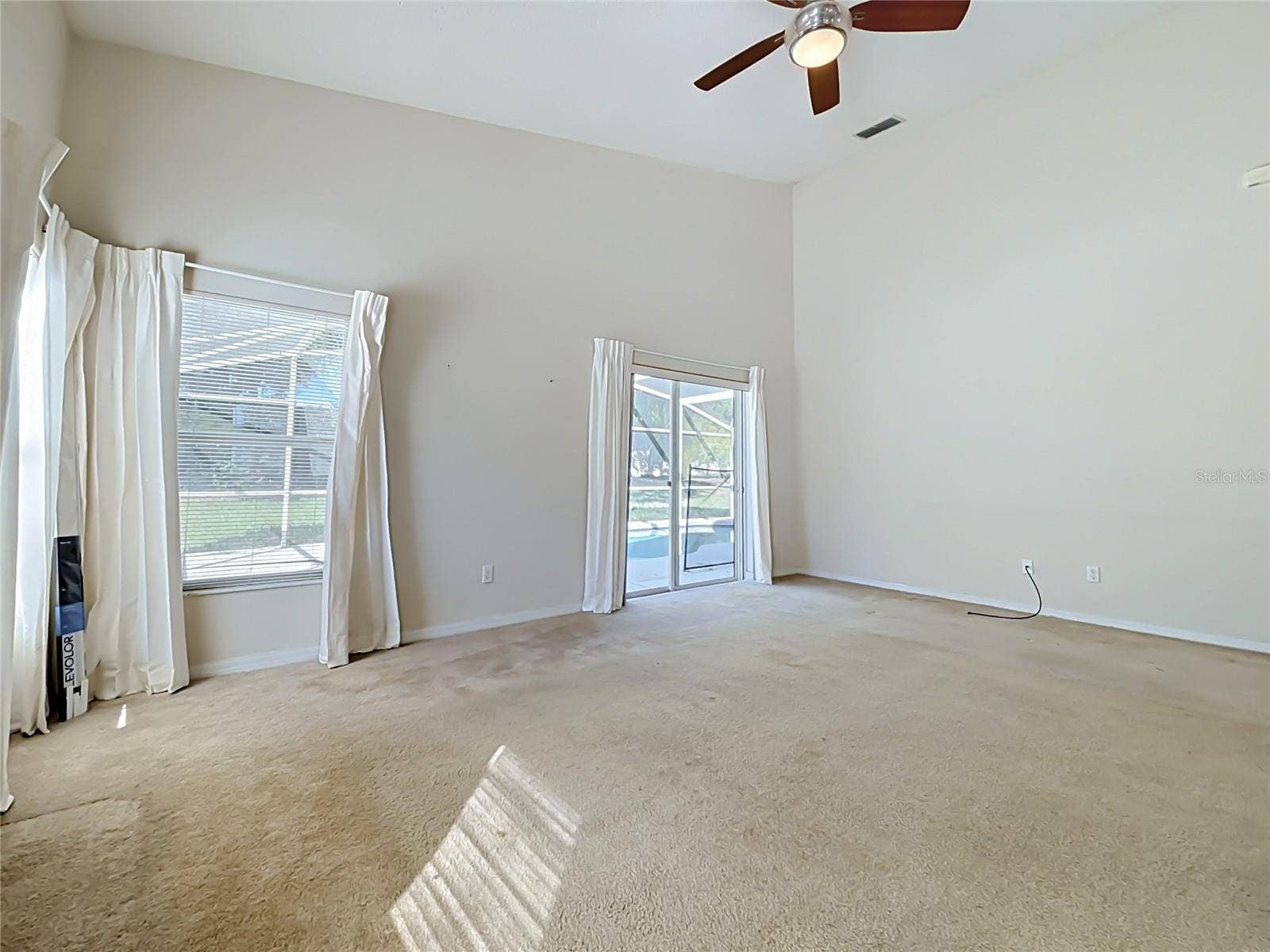 750 BLOOMINGDALE DRIVE, Davenport, FL 33897 750 BLOOMINGDALE DRIVE, Davenport, FL 33897