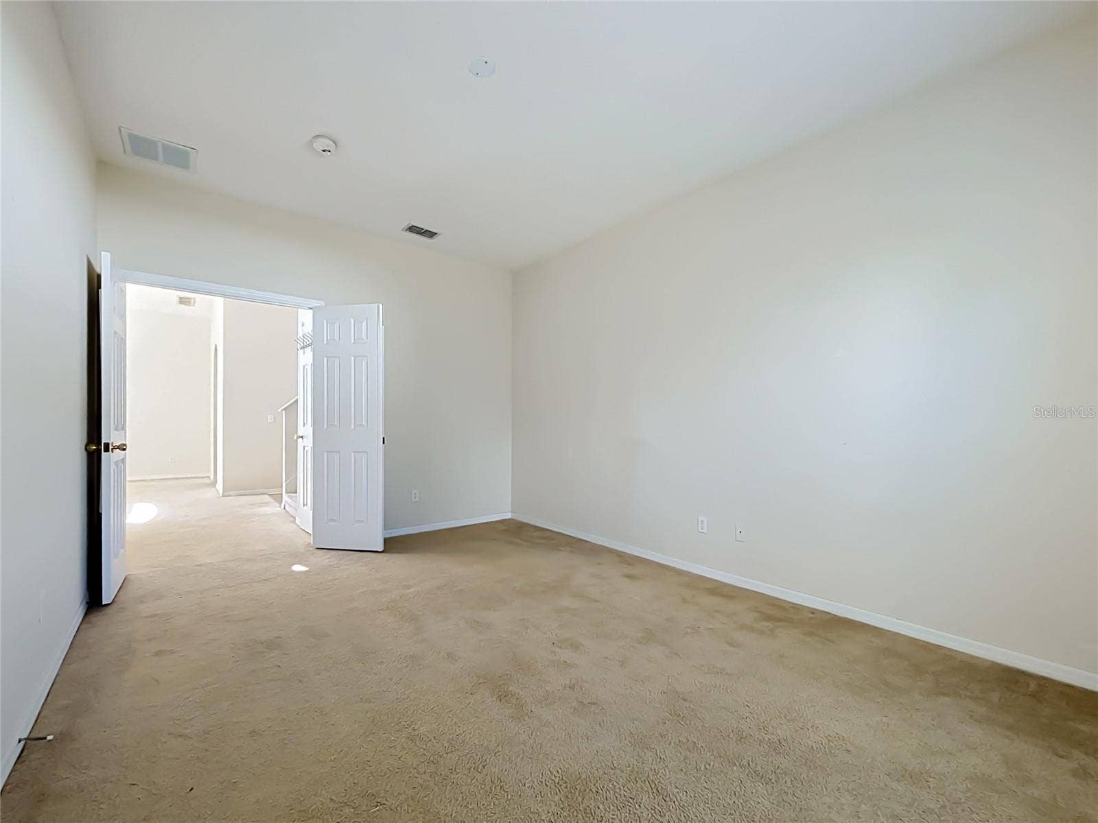 750 BLOOMINGDALE DRIVE, Davenport, FL 33897 750 BLOOMINGDALE DRIVE, Davenport, FL 33897