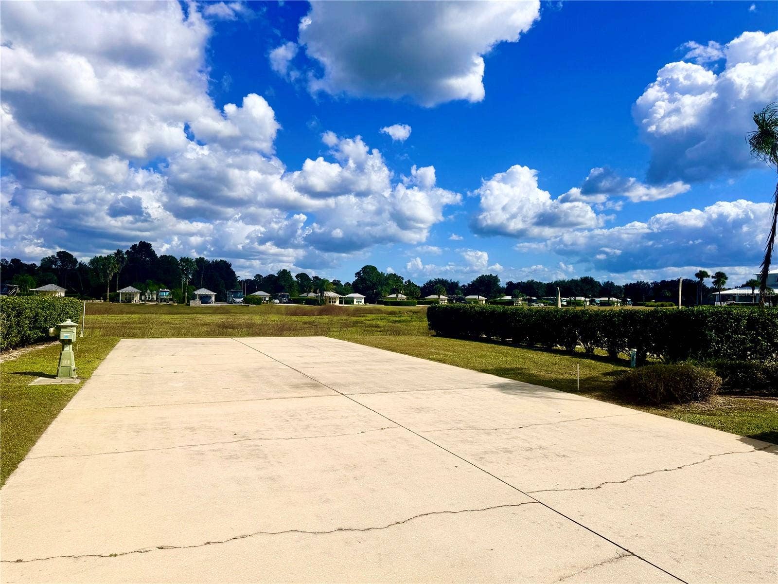 9609 SE 47TH WAY, Webster, FL 33597 9609 SE 47TH WAY, Webster, FL 33597