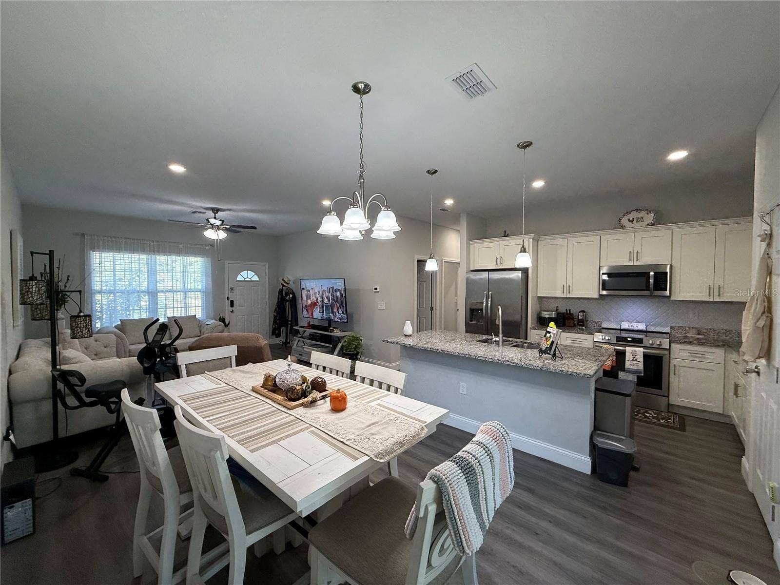 15543 SW 60TH COURT, Ocala, FL 34473 15543 SW 60TH COURT, Ocala, FL 34473