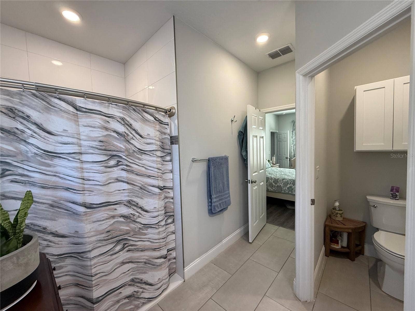 15543 SW 60TH COURT, Ocala, FL 34473 15543 SW 60TH COURT, Ocala, FL 34473
