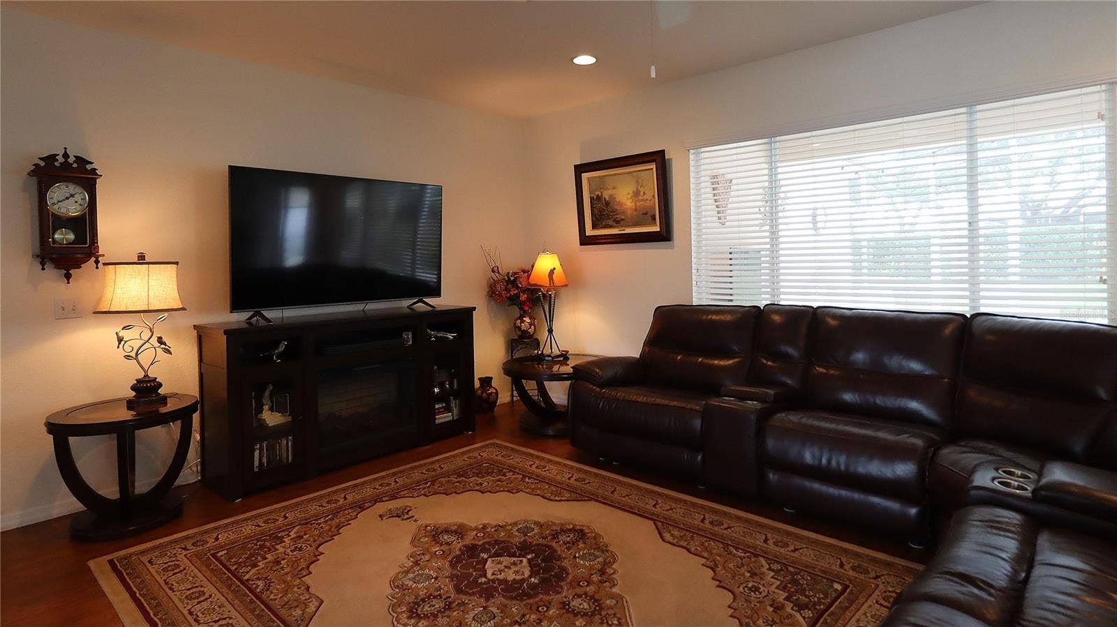 12859 SE 92ND COURT ROAD, Summerfield, FL 34491 Living Room