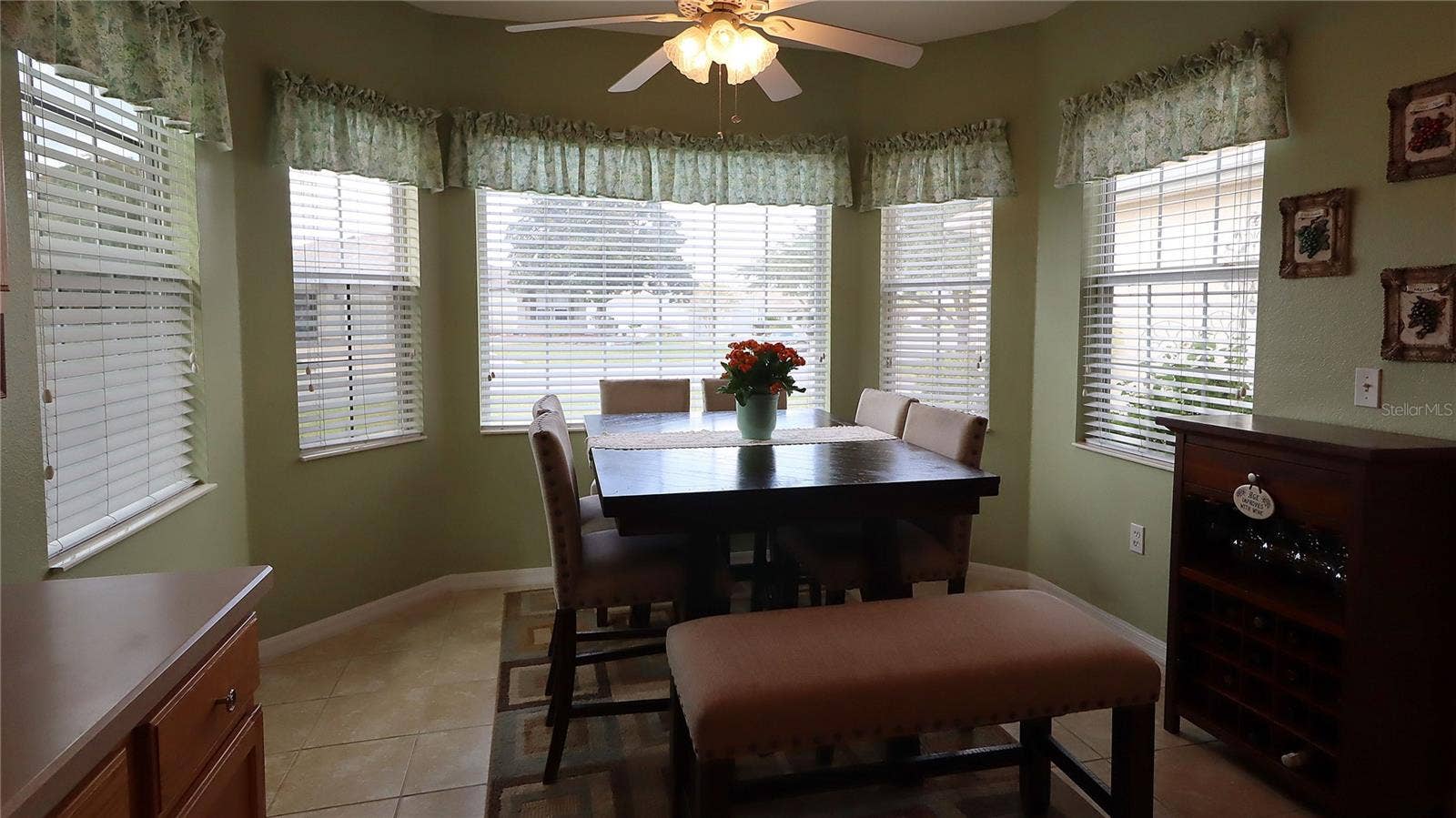 12859 SE 92ND COURT ROAD, Summerfield, FL 34491 Dinette