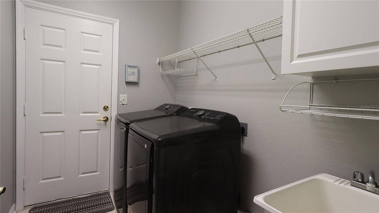 12859 SE 92ND COURT ROAD, Summerfield, FL 34491 Inside Laundry Room