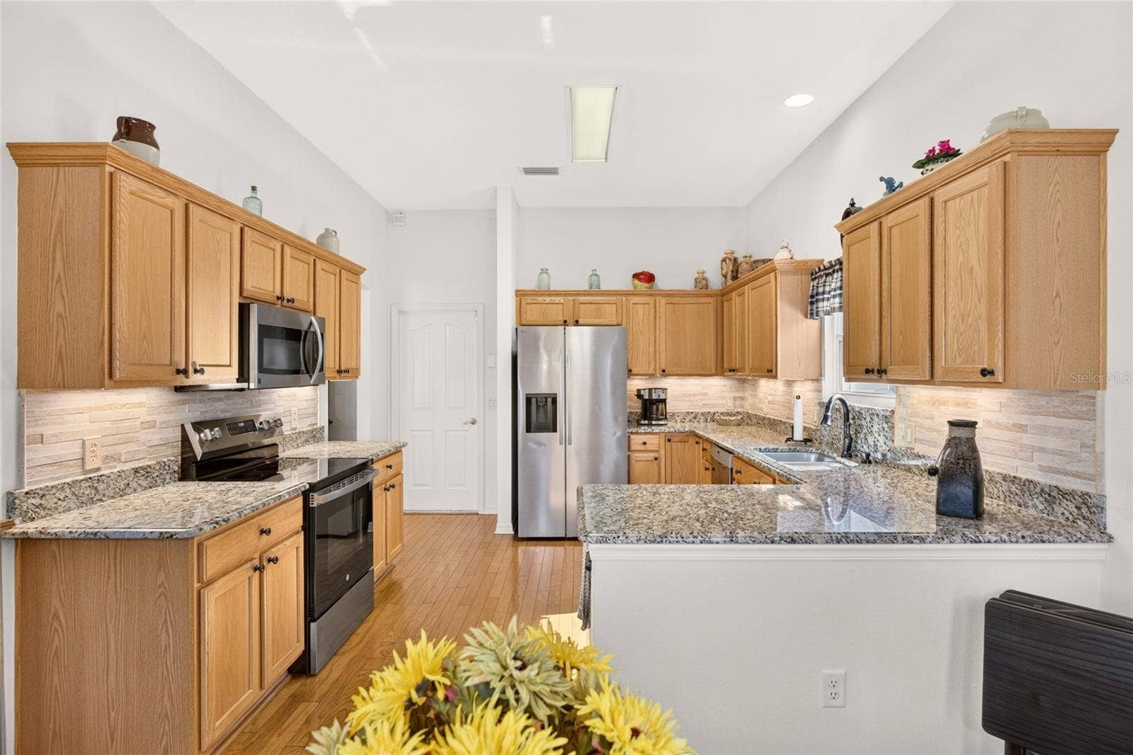 17942 SE 88TH CASCADE COURT, The Villages, FL 32162 17942 SE 88TH CASCADE COURT, The Villages, FL 32162