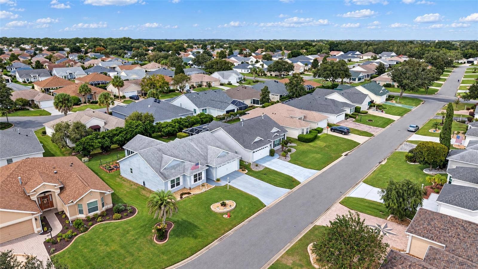 17942 SE 88TH CASCADE COURT, The Villages, FL 32162 17942 SE 88TH CASCADE COURT, The Villages, FL 32162