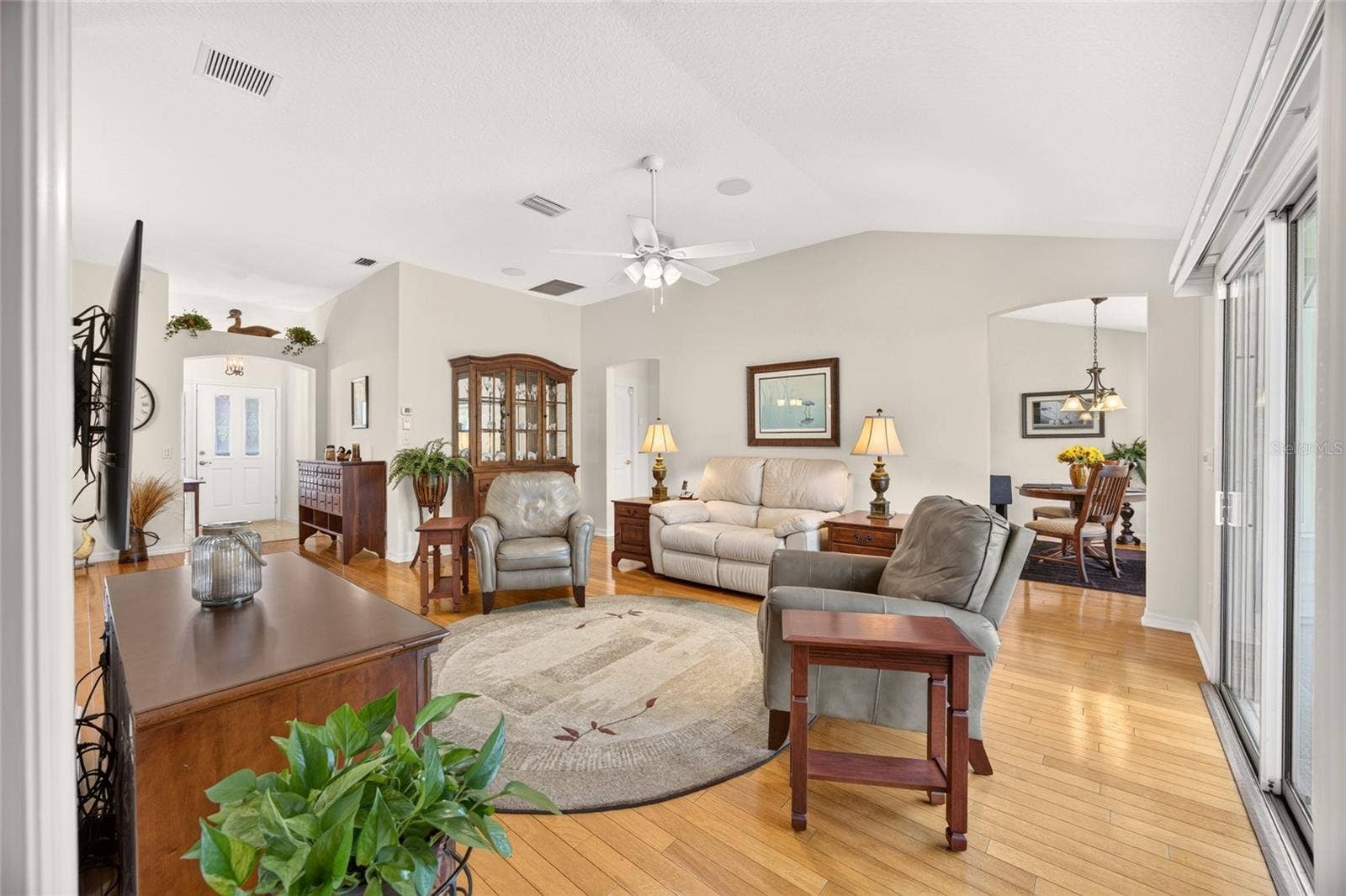 17942 SE 88TH CASCADE COURT, The Villages, FL 32162 17942 SE 88TH CASCADE COURT, The Villages, FL 32162