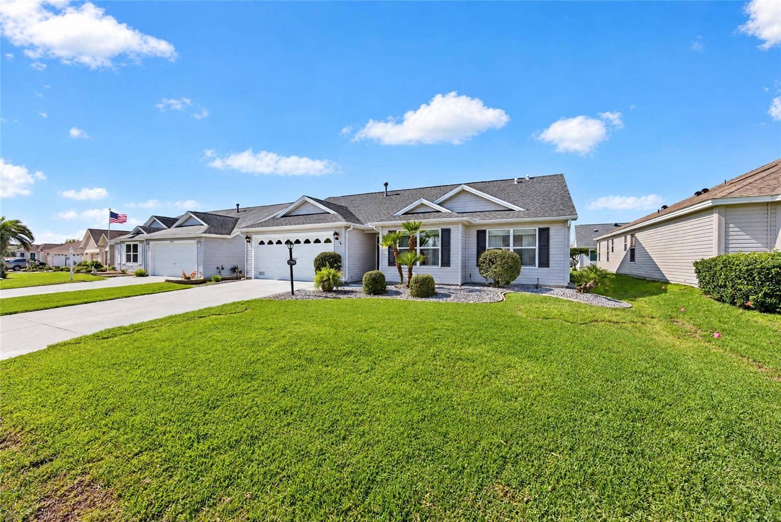 17942 SE 88TH CASCADE COURT, The Villages, FL 32162 17942 SE 88TH CASCADE COURT, The Villages, FL 32162