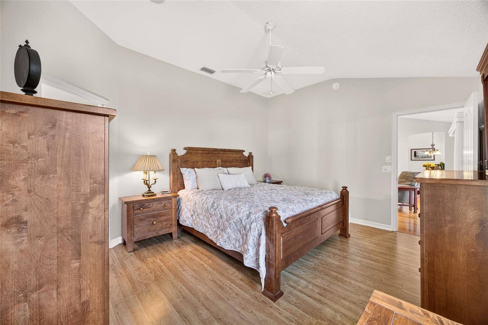 17942 SE 88TH CASCADE COURT, The Villages, FL 32162 17942 SE 88TH CASCADE COURT, The Villages, FL 32162