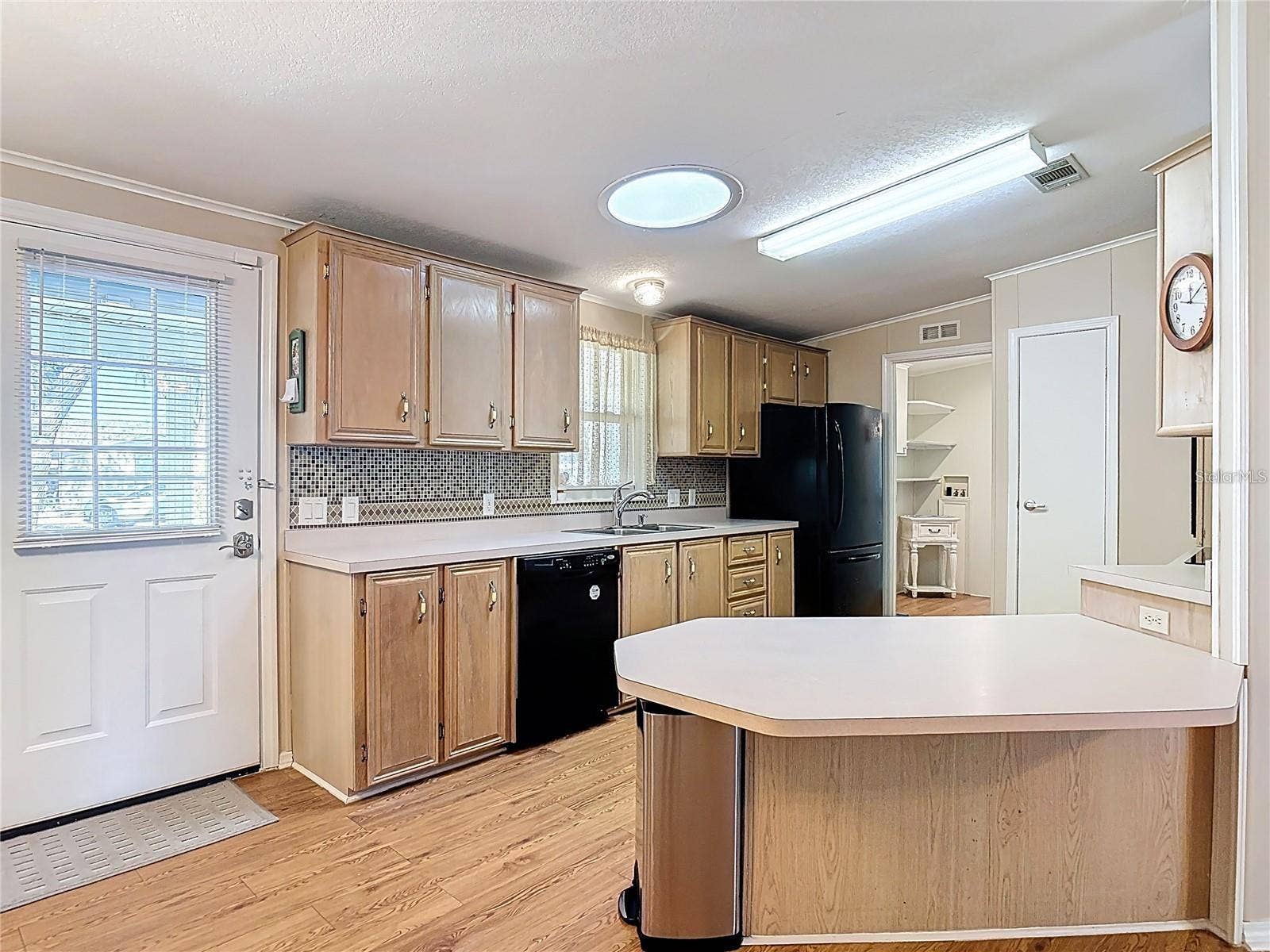 25533 BELLE HELENE, Leesburg, FL 34748 25533 BELLE HELENE, Leesburg, FL 34748