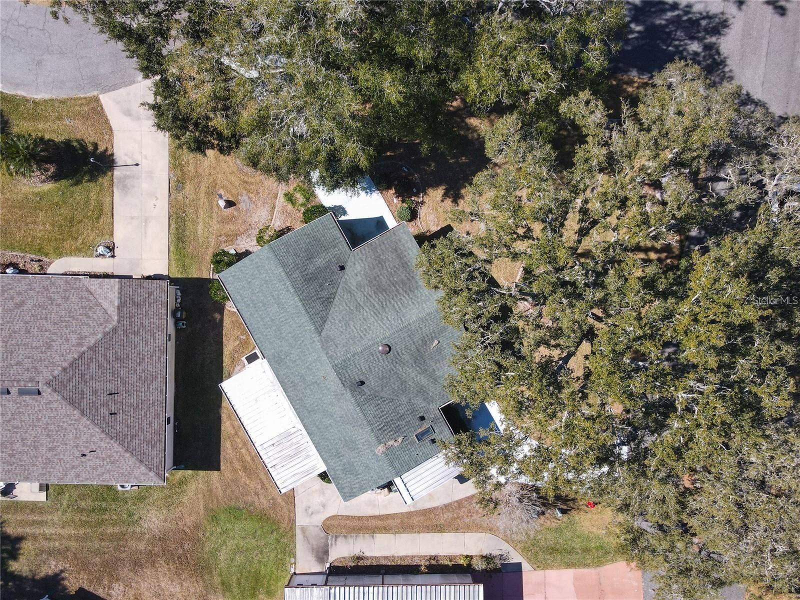 25533 BELLE HELENE, Leesburg, FL 34748 25533 BELLE HELENE, Leesburg, FL 34748