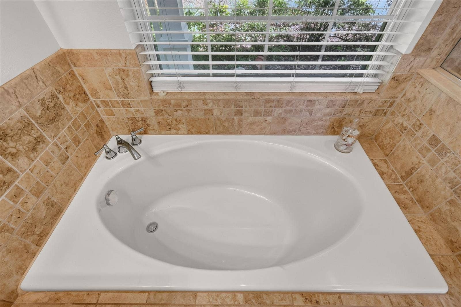 2103 E CROOKED LAKE DRIVE, Eustis, FL 32726 2103 E CROOKED LAKE DRIVE, Eustis, FL 32726