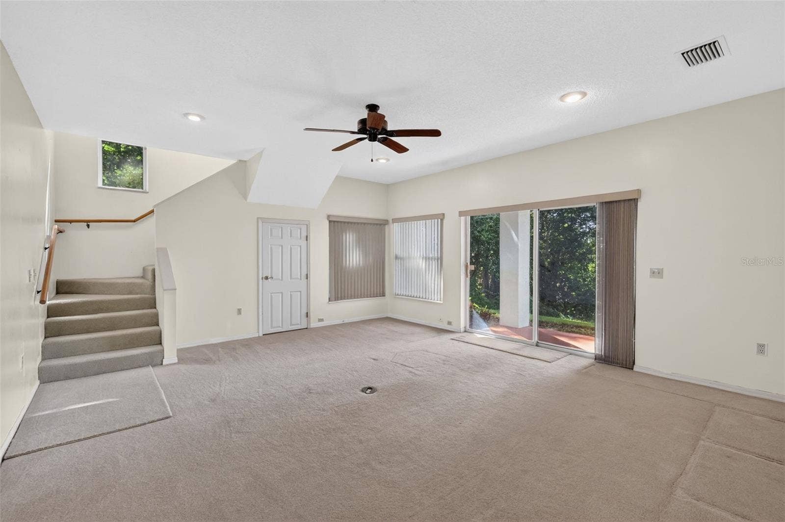 2103 E CROOKED LAKE DRIVE, Eustis, FL 32726 2103 E CROOKED LAKE DRIVE, Eustis, FL 32726