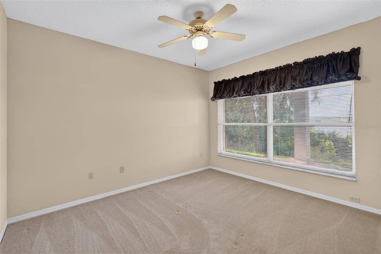 2103 E CROOKED LAKE DRIVE, Eustis, FL 32726 2103 E CROOKED LAKE DRIVE, Eustis, FL 32726