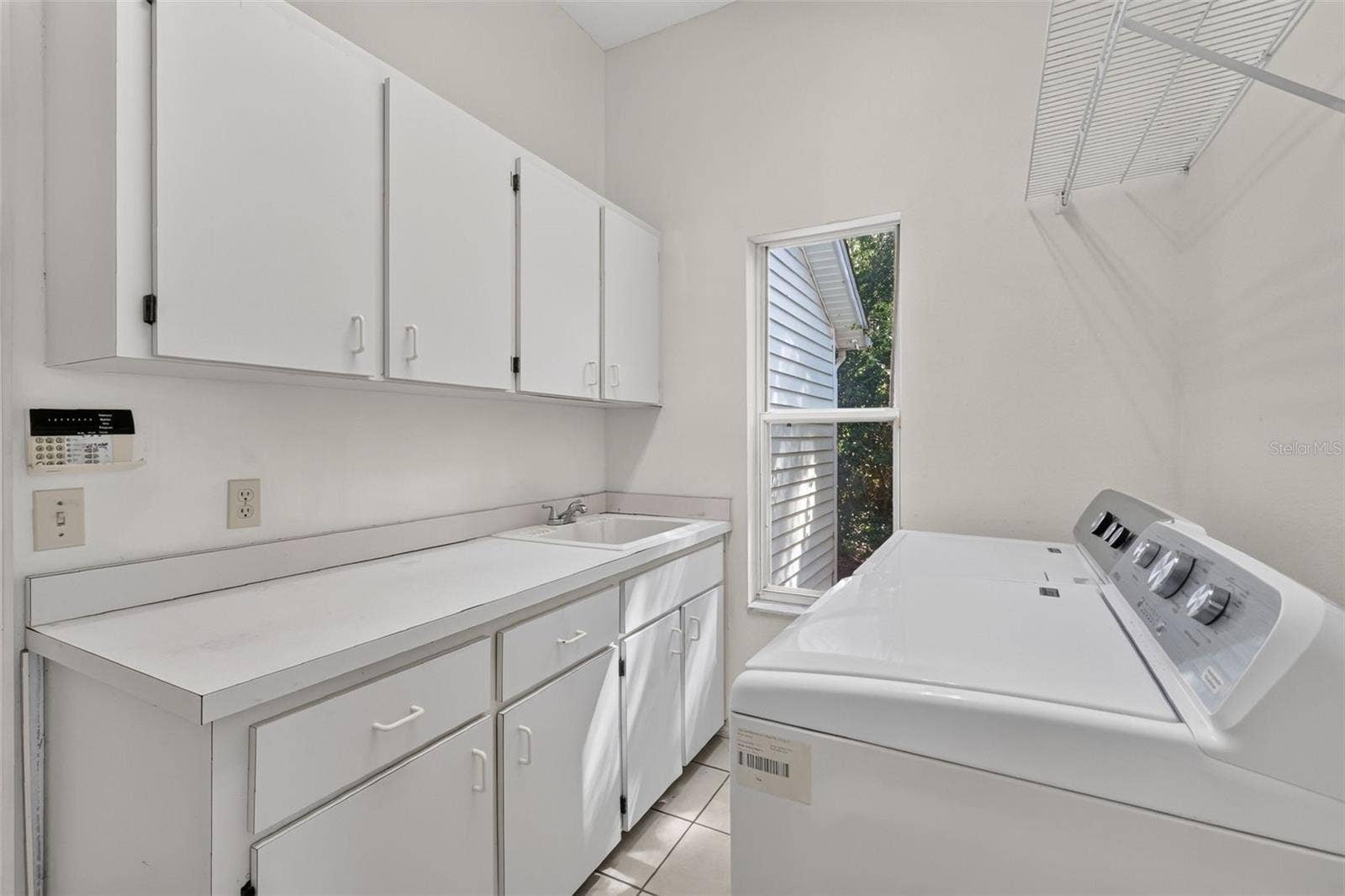 2103 E CROOKED LAKE DRIVE, Eustis, FL 32726 2103 E CROOKED LAKE DRIVE, Eustis, FL 32726
