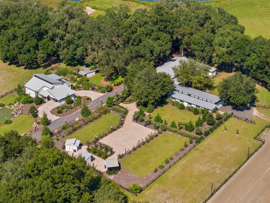 Property photo for 1640 CR 738, Webster, FL