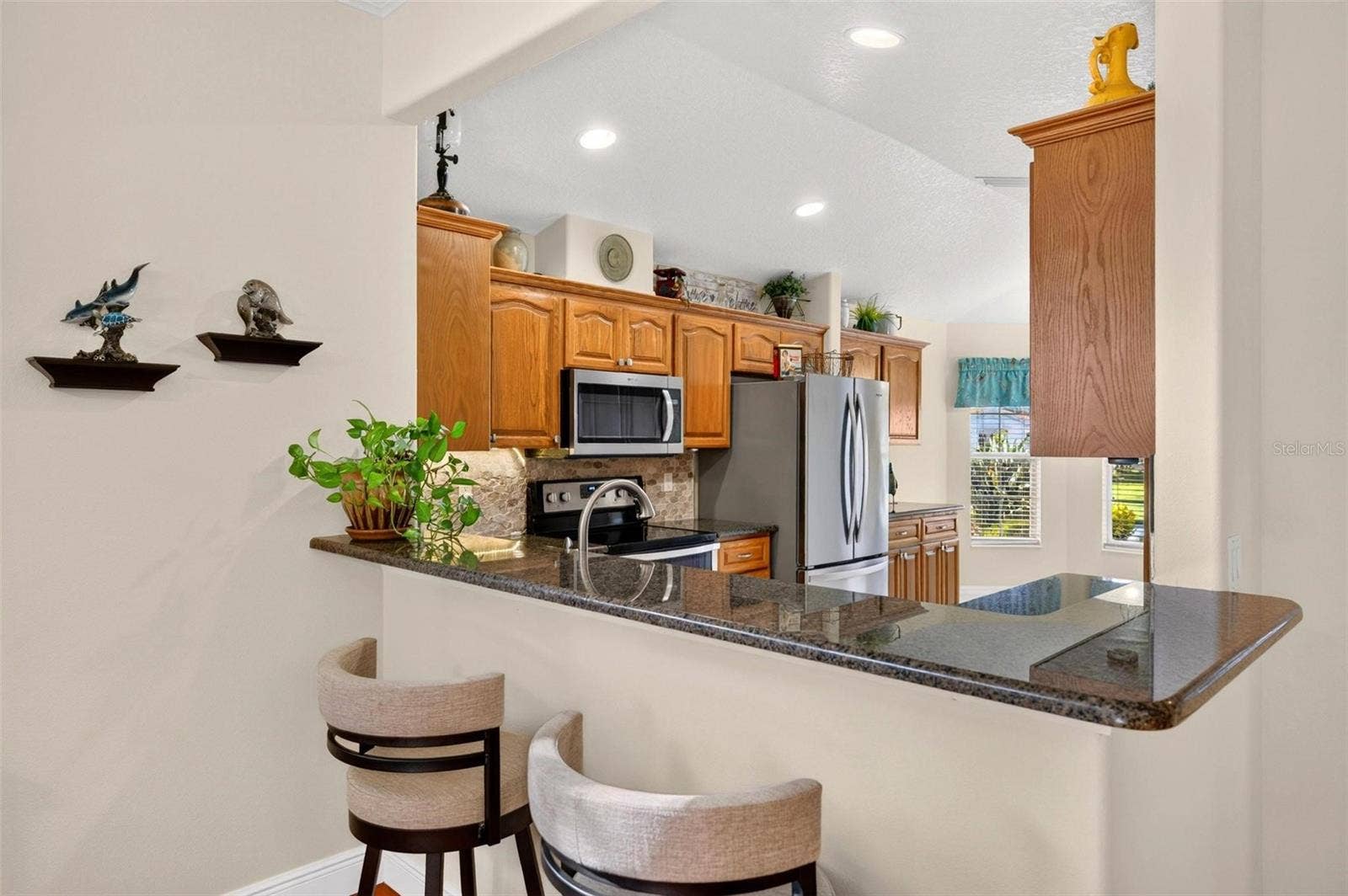 5486 BOUNTY CIRCLE, Tavares, FL 32778 5486 BOUNTY CIRCLE, Tavares, FL 32778