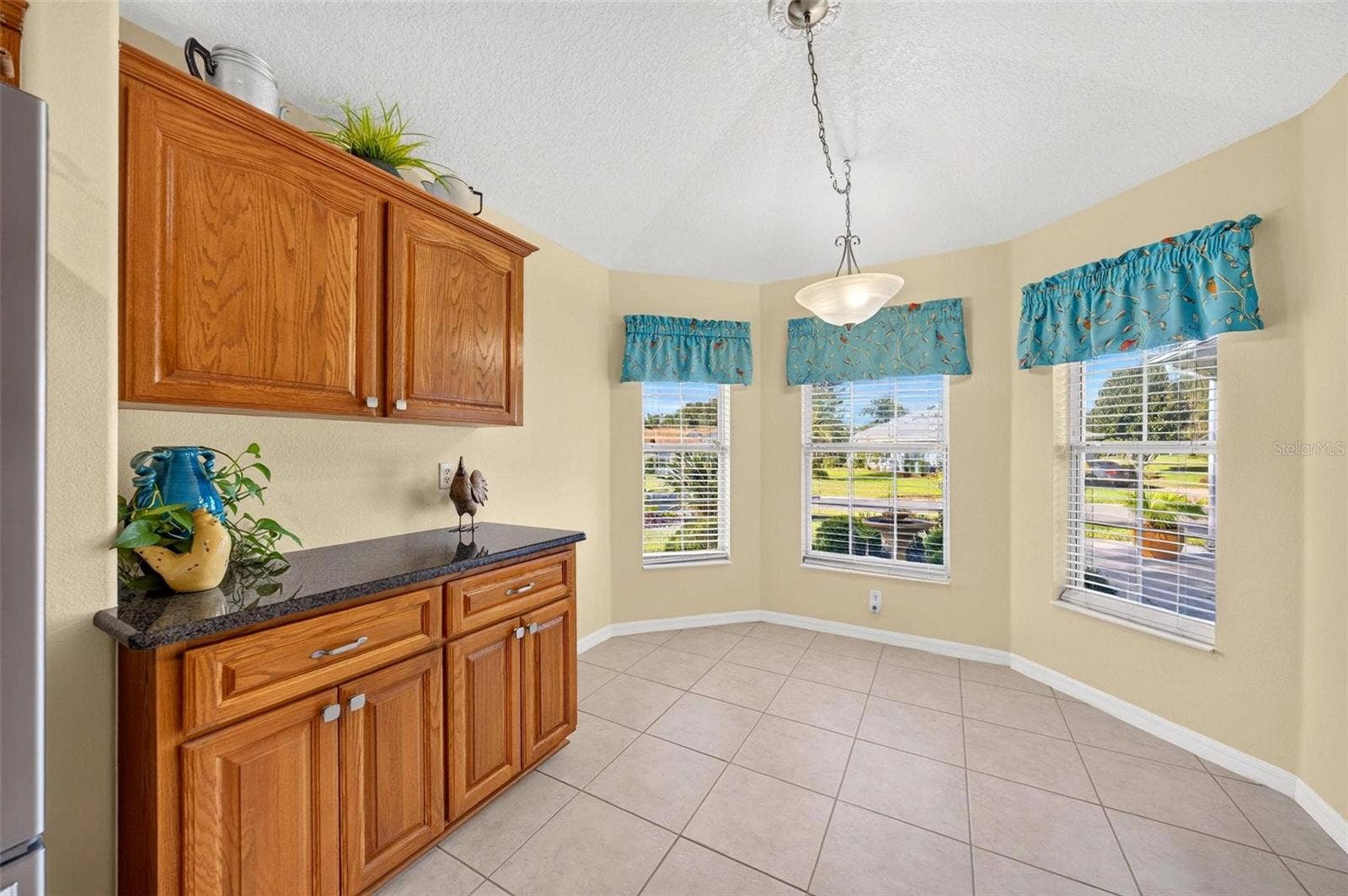 5486 BOUNTY CIRCLE, Tavares, FL 32778 5486 BOUNTY CIRCLE, Tavares, FL 32778