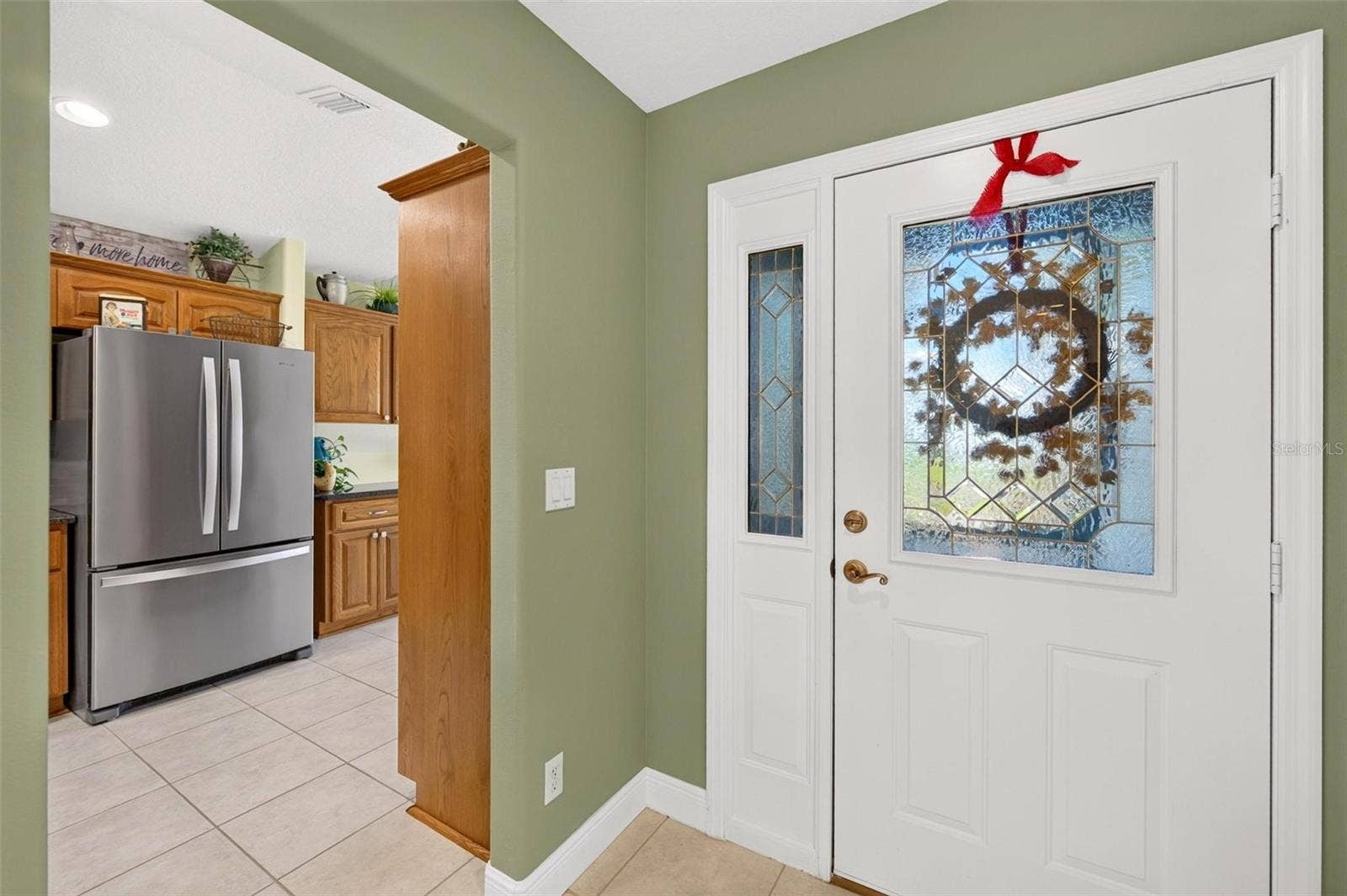 5486 BOUNTY CIRCLE, Tavares, FL 32778 5486 BOUNTY CIRCLE, Tavares, FL 32778