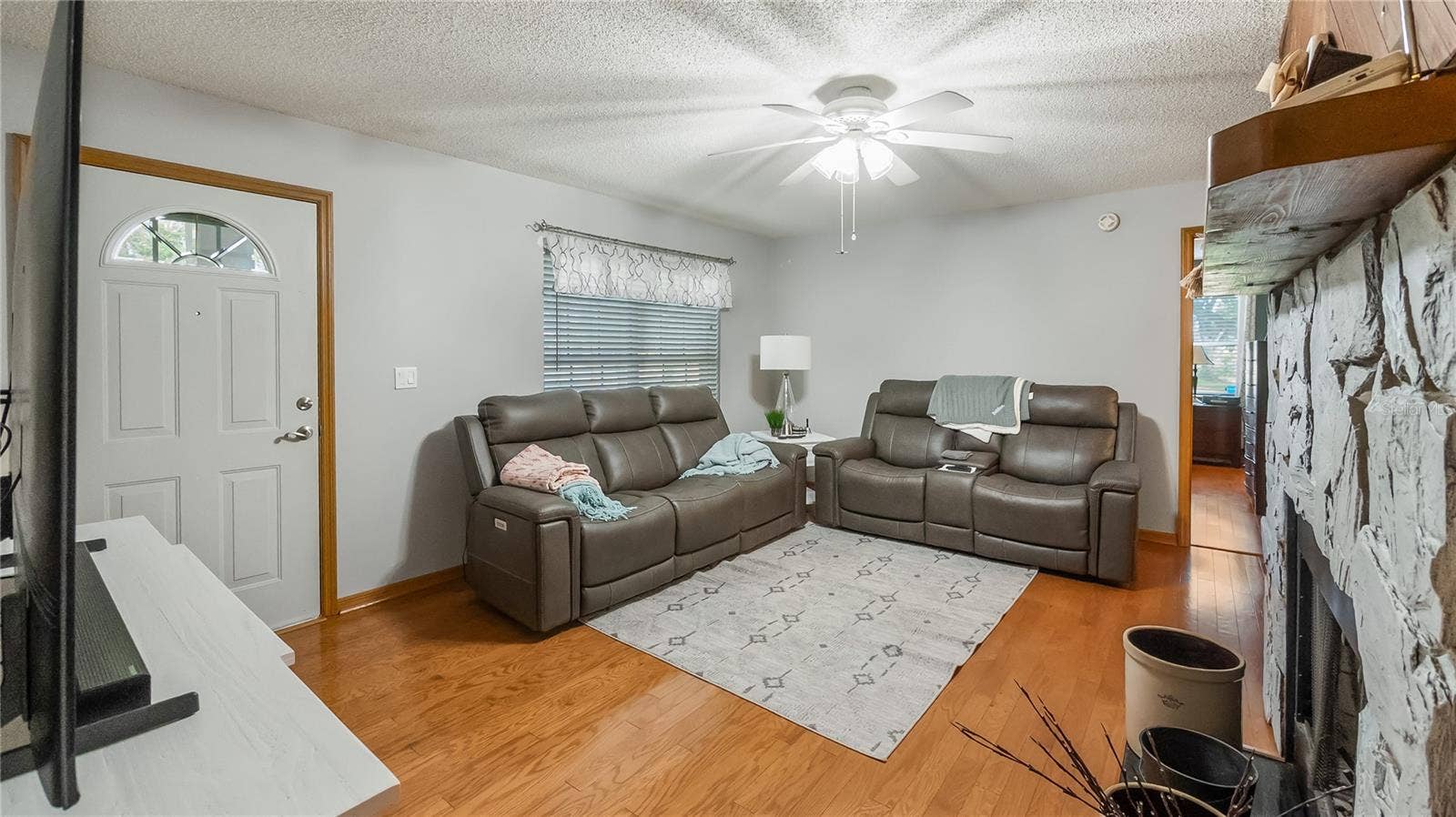 14034 MAX HOOKS ROAD, Clermont, FL 34711 14034 MAX HOOKS ROAD, Clermont, FL 34711