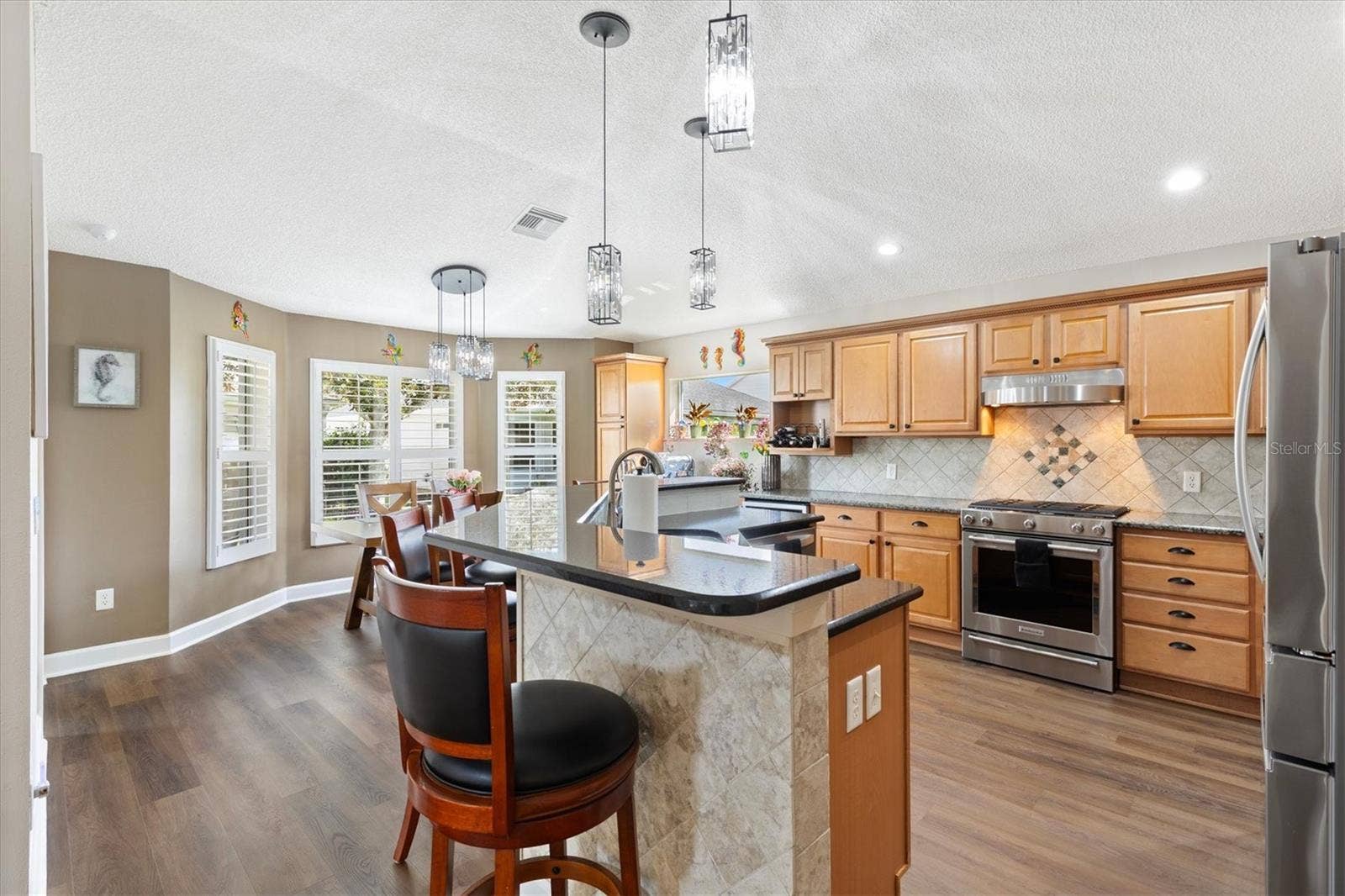 7146 SE 173RD ARLINGTON LOOP, #62, The Villages, FL 32162 Quartz Countertops