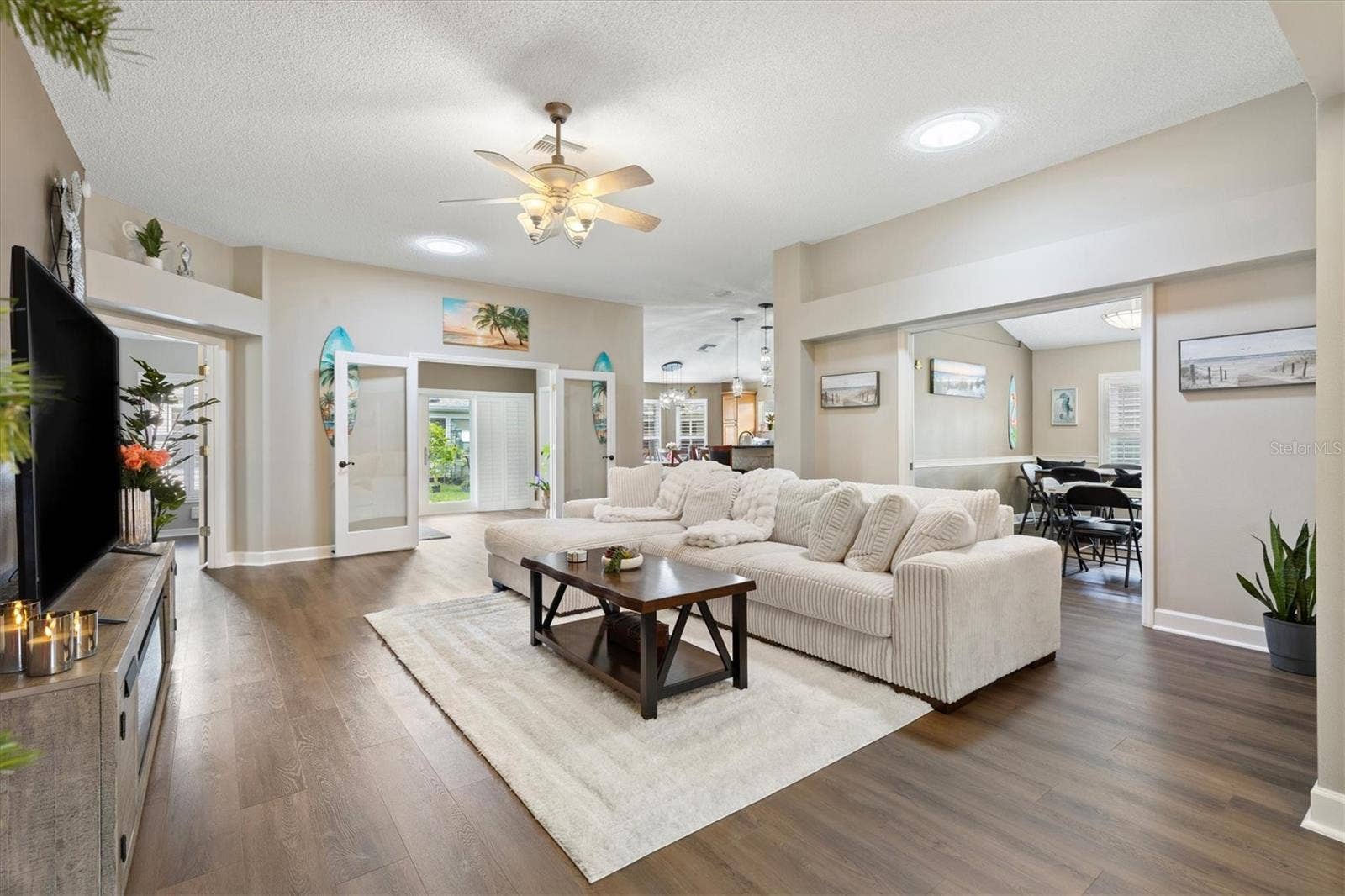 7146 SE 173RD ARLINGTON LOOP, #62, The Villages, FL 32162 Solar Tubes keep it nice and Bright