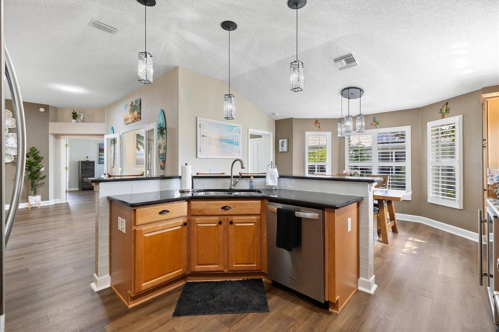 7146 SE 173RD ARLINGTON LOOP, #62, The Villages, FL 32162 Modern Pendant Lighting