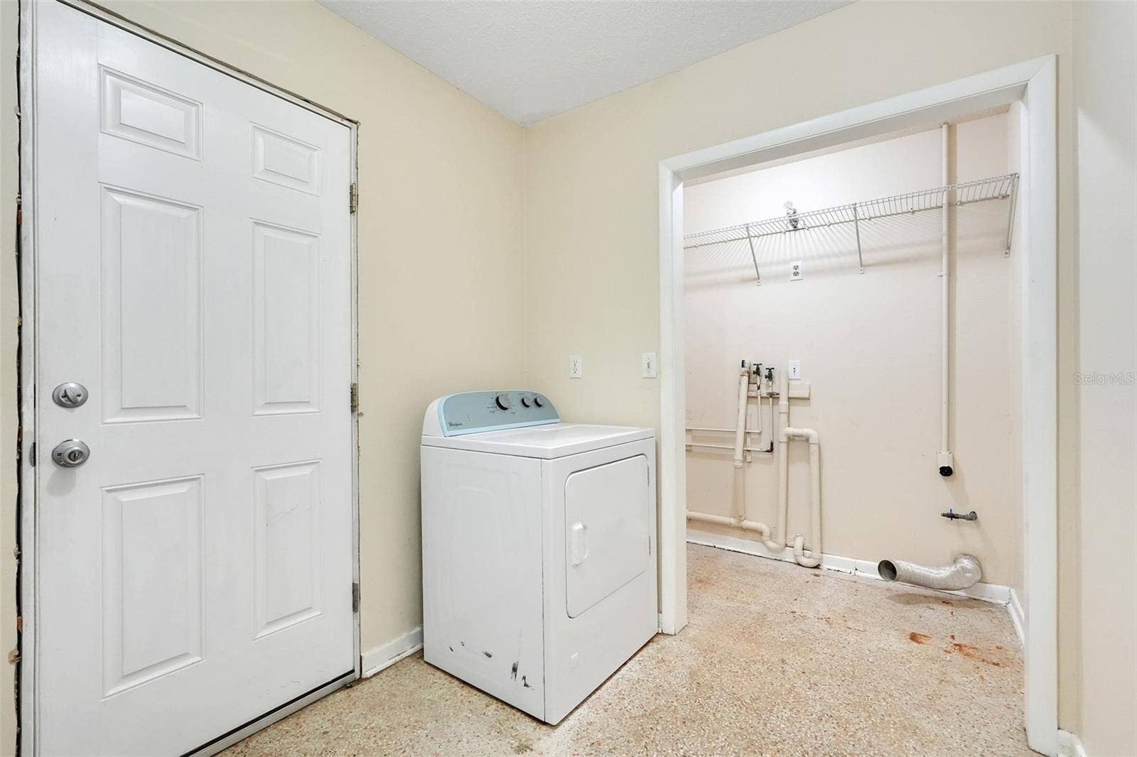 990 LINDEN STREET, Clermont, FL 34711 990 LINDEN STREET, Clermont, FL 34711