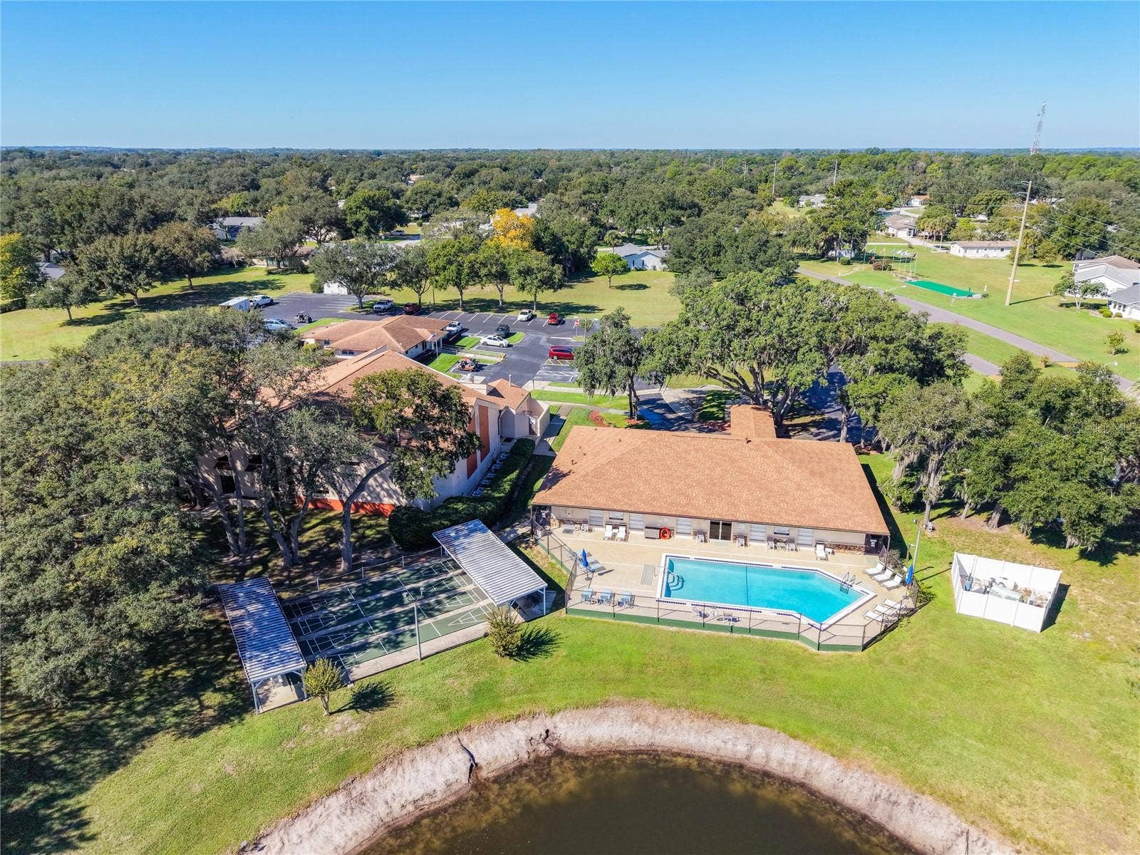 1428 NEW ABBEY AVENUE, Leesburg, FL 34788 1428 NEW ABBEY AVENUE, Leesburg, FL 34788