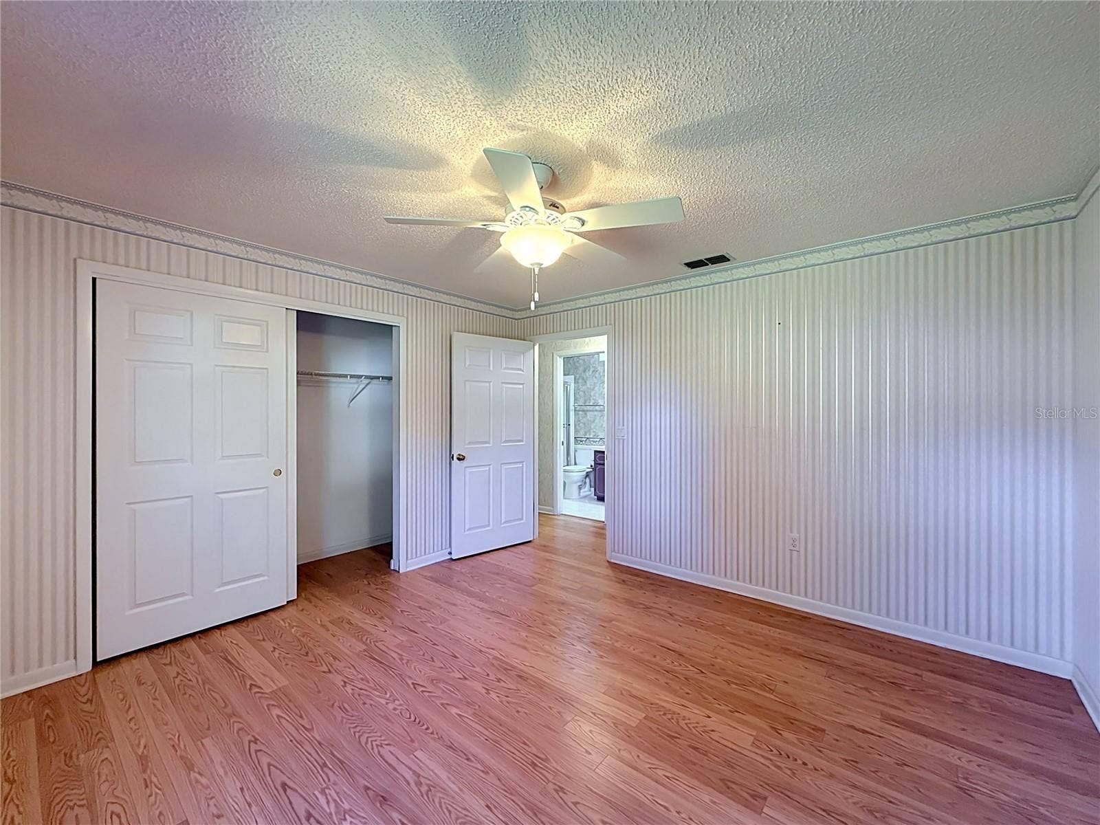 1428 NEW ABBEY AVENUE, Leesburg, FL 34788 1428 NEW ABBEY AVENUE, Leesburg, FL 34788