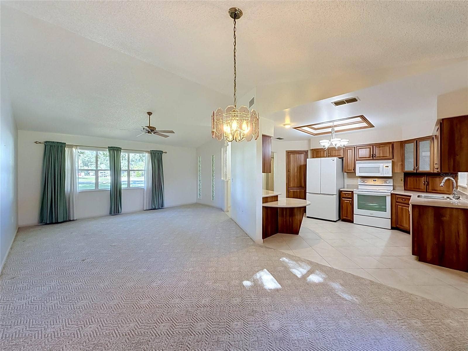 1428 NEW ABBEY AVENUE, Leesburg, FL 34788 1428 NEW ABBEY AVENUE, Leesburg, FL 34788