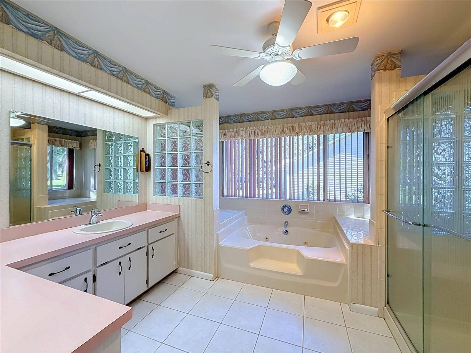 1428 NEW ABBEY AVENUE, Leesburg, FL 34788 1428 NEW ABBEY AVENUE, Leesburg, FL 34788