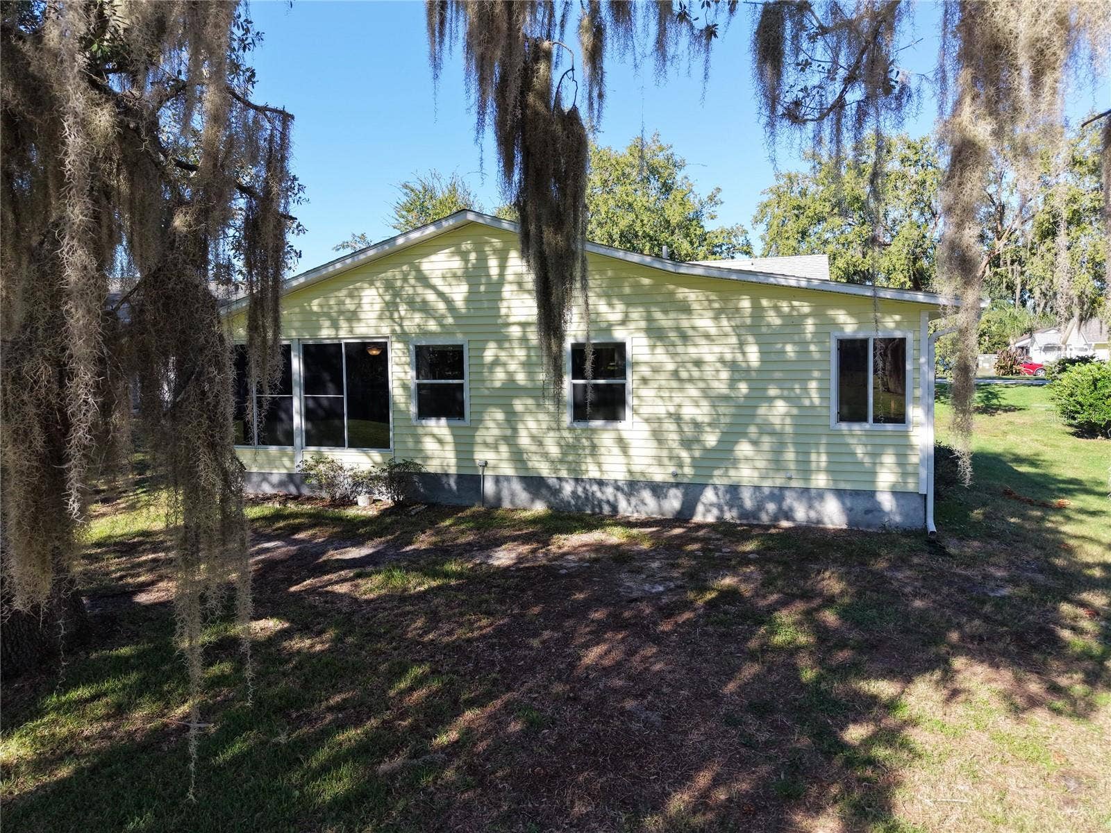 1428 NEW ABBEY AVENUE, Leesburg, FL 34788 1428 NEW ABBEY AVENUE, Leesburg, FL 34788