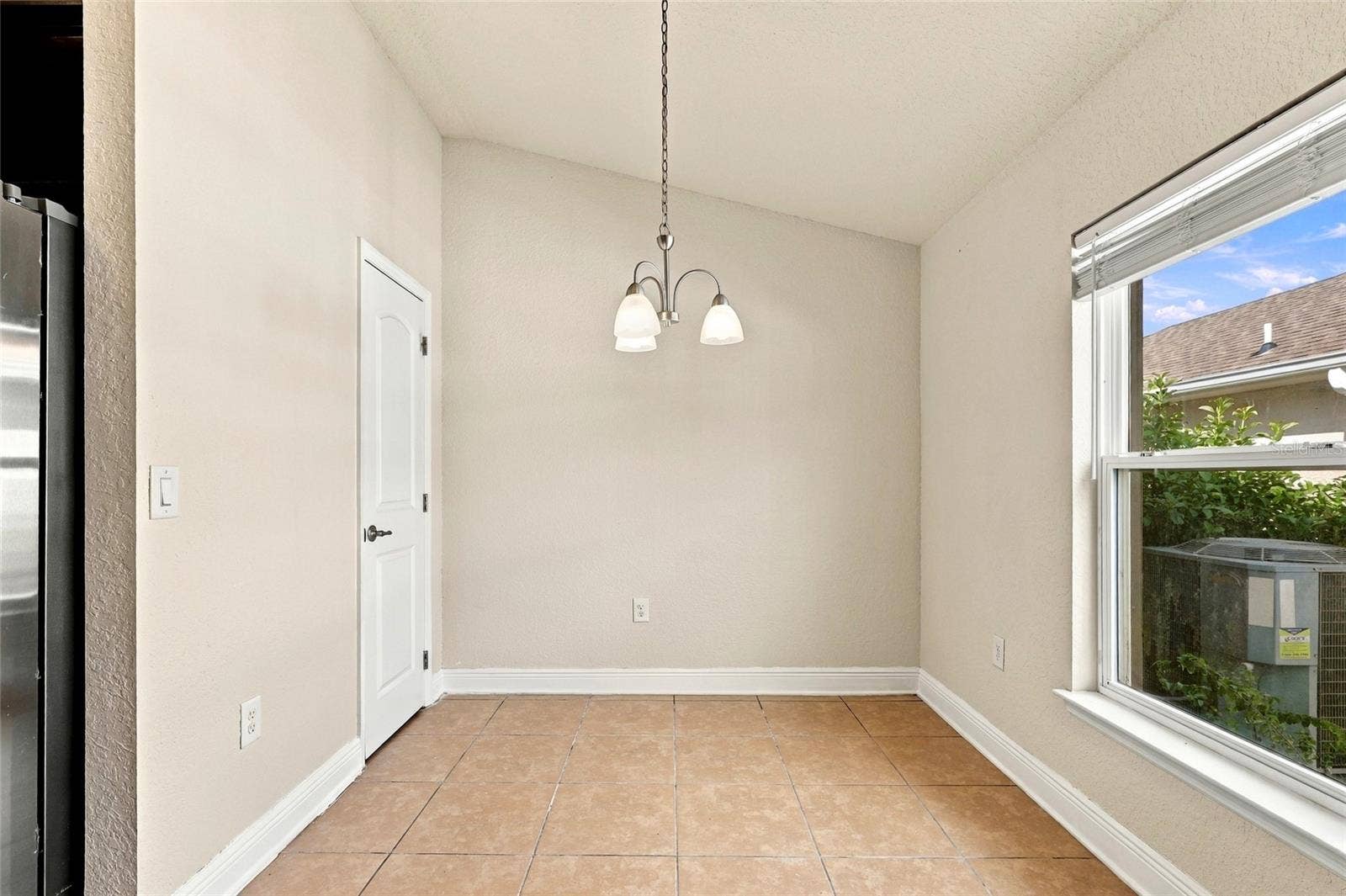 3 DIAMOND COVE COURT, Ocala, FL 34472 3 DIAMOND COVE COURT, Ocala, FL 34472