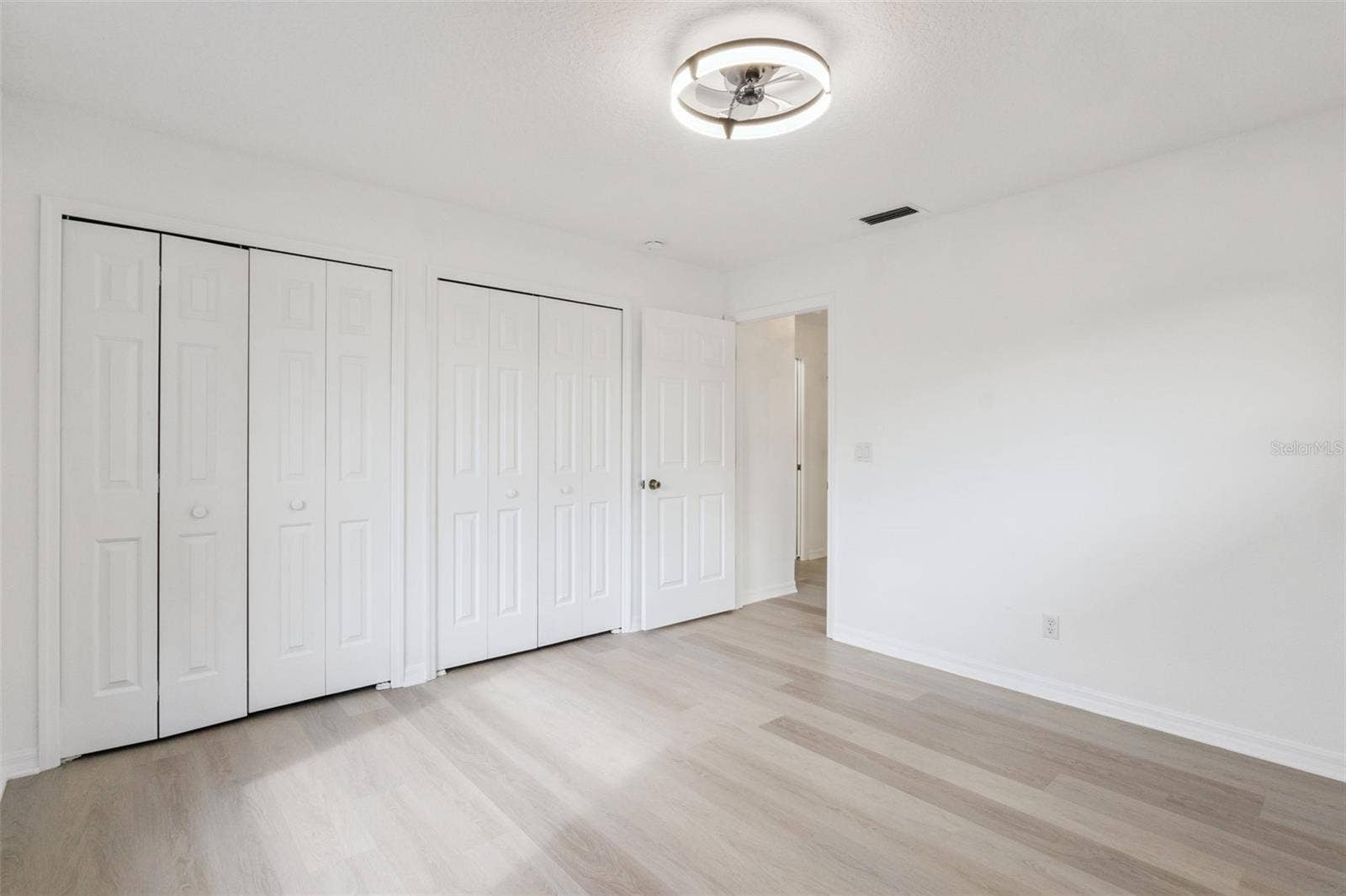 5729 KING JAMES AVENUE, Leesburg, FL 34748