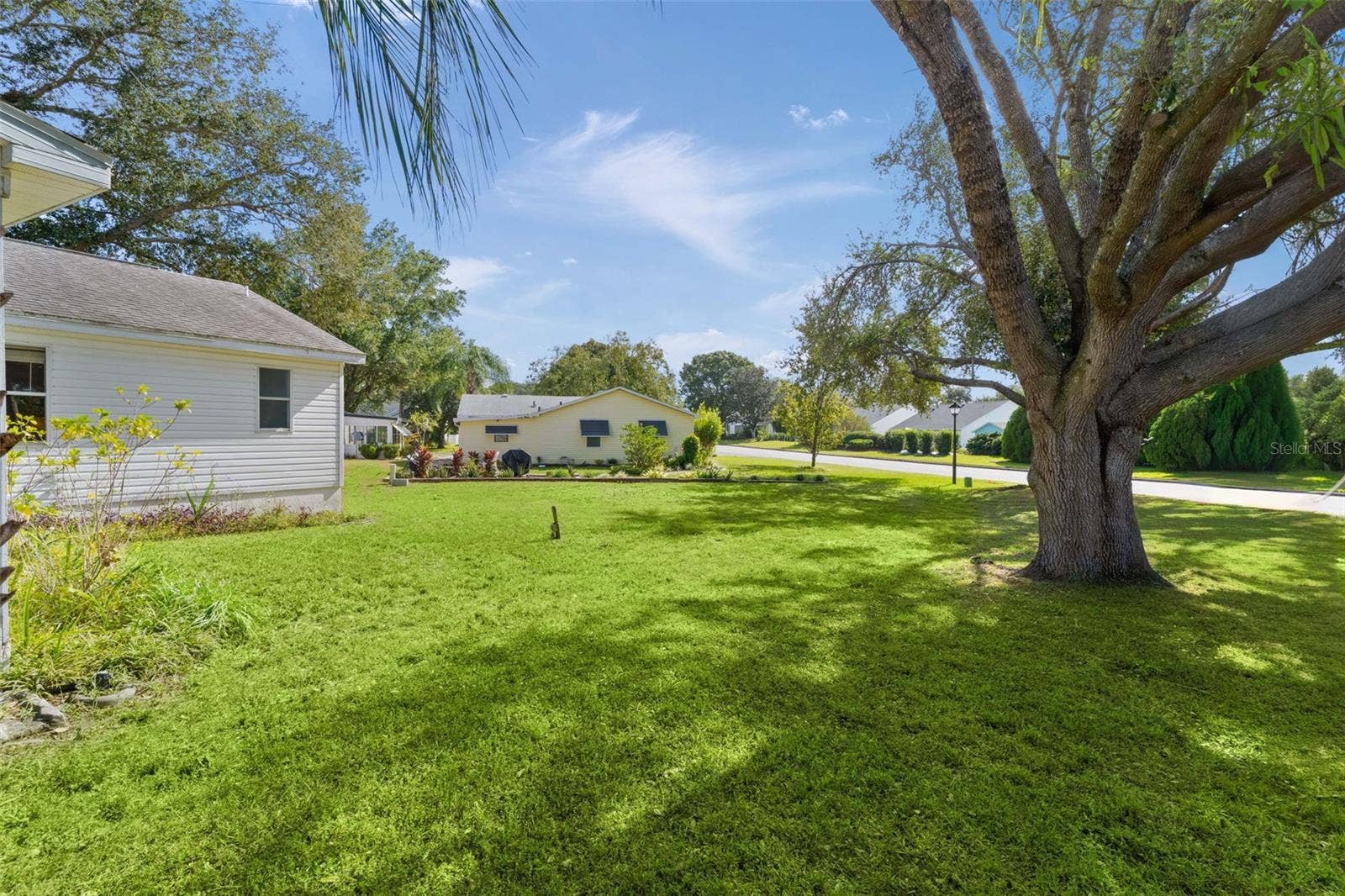 601 SANTIAGO COURT, The Villages, FL 32159 601 SANTIAGO COURT, The Villages, FL 32159