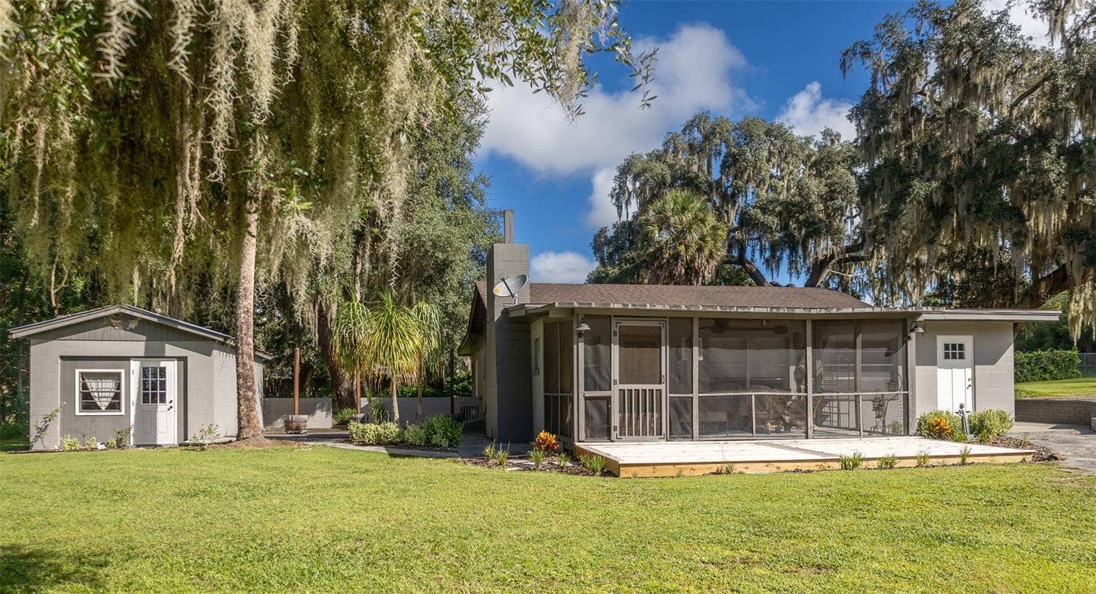 35935 NOLEN LANE, Eustis, FL 32736 Front