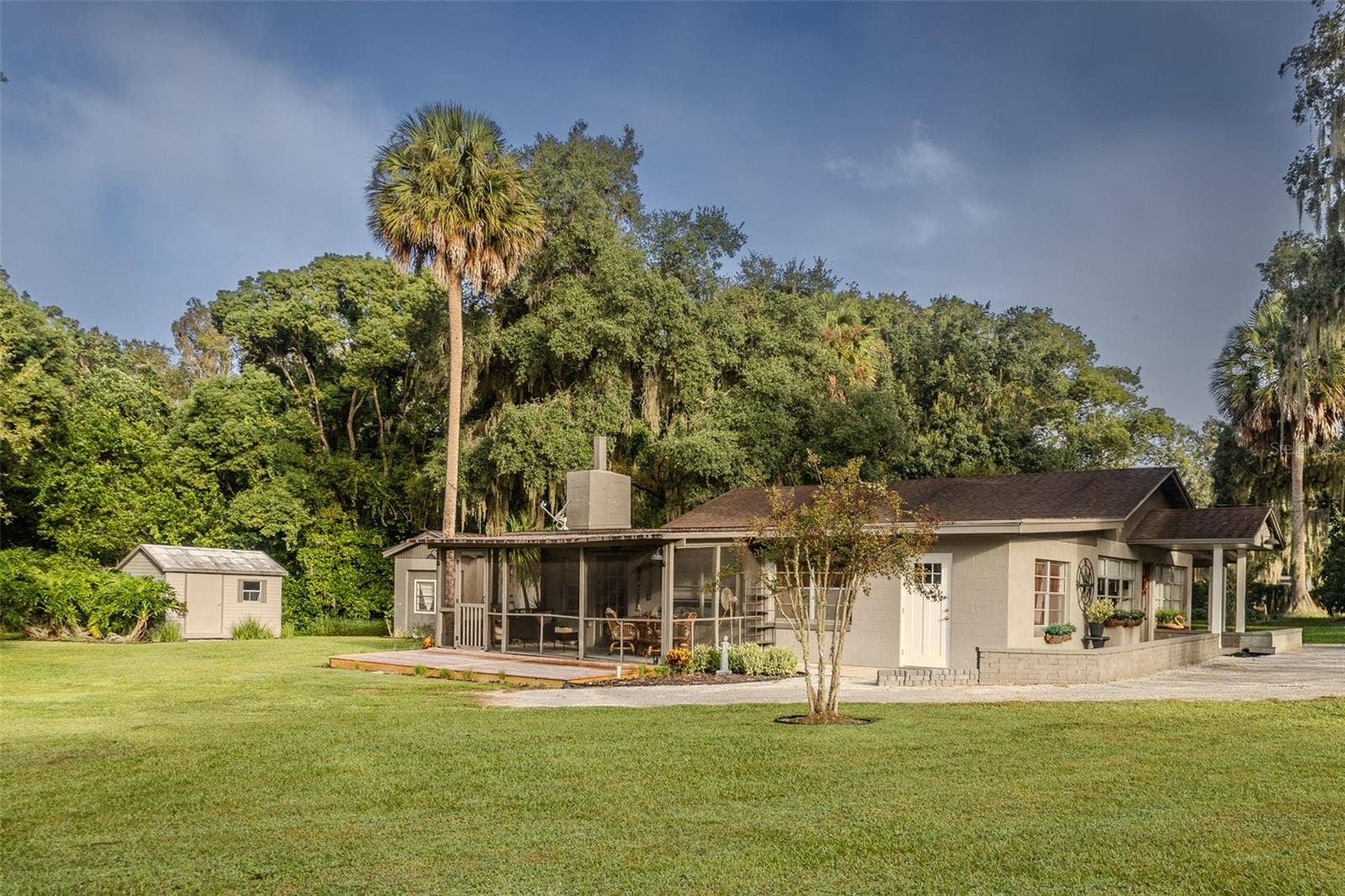 35935 NOLEN LANE, Eustis, FL 32736 Southeast side go home